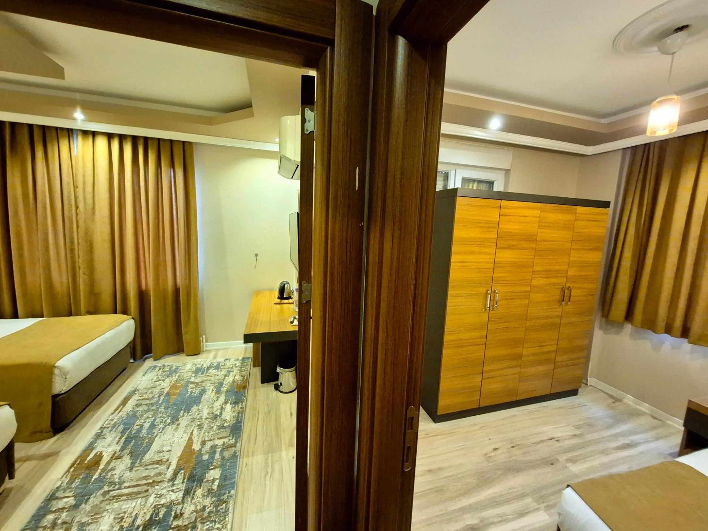 Photo of the whole room, Bed in Toprak Apart Otel