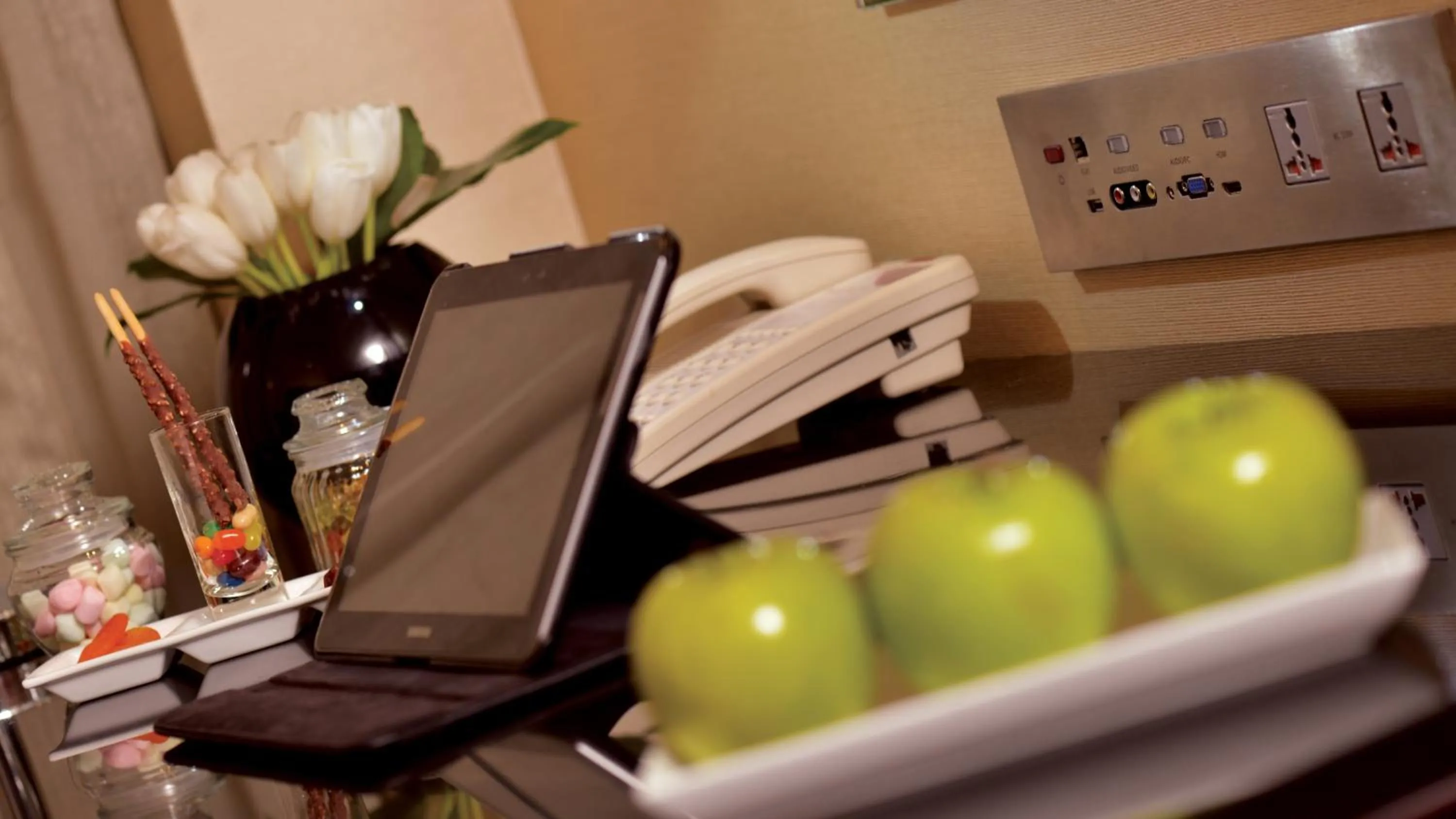 Photo of the whole room in Crowne Plaza Bahrain by IHG