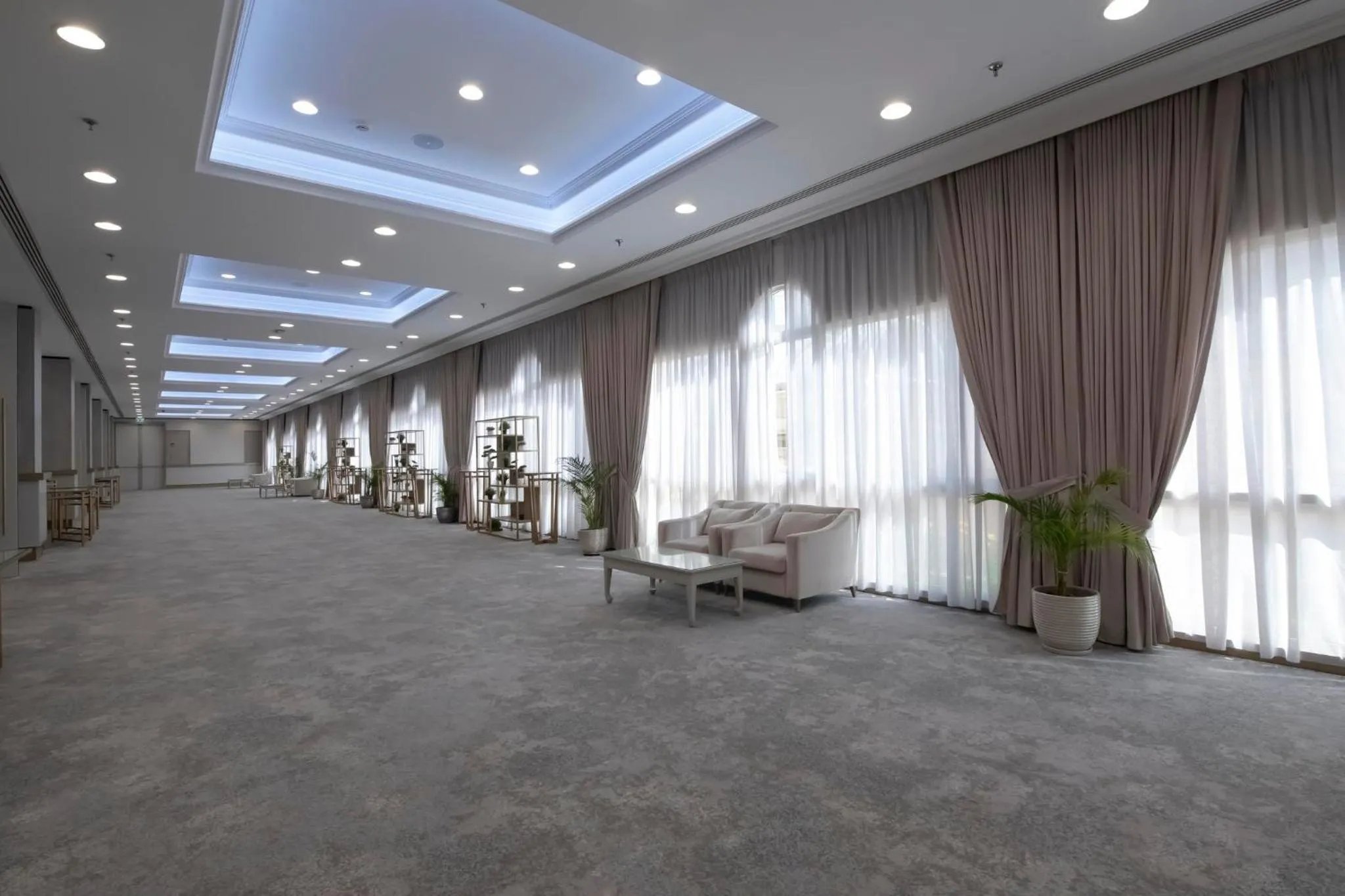 Meeting/conference room in Crowne Plaza Bahrain by IHG