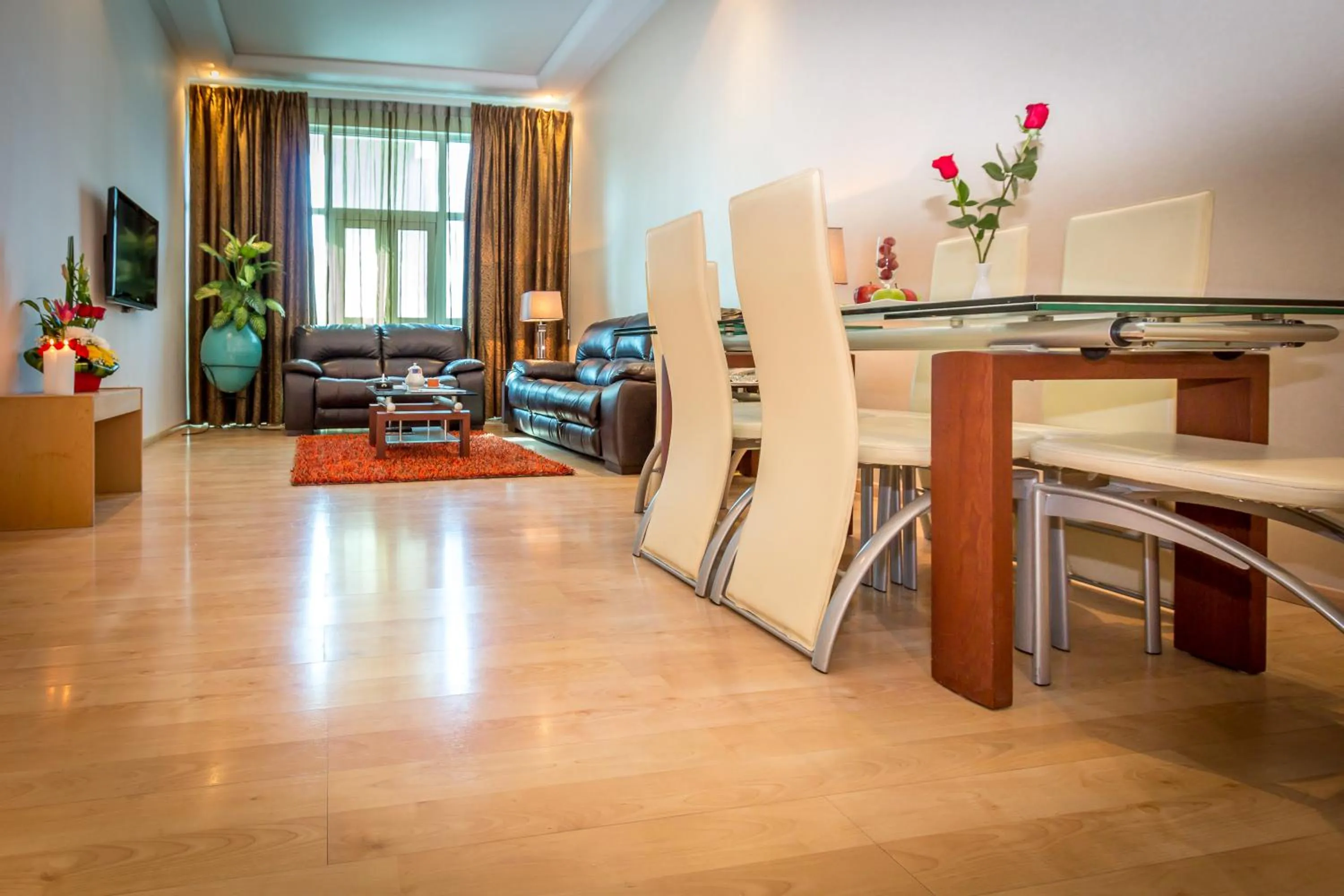 TV and multimedia in Elite Seef Residence And Hotel