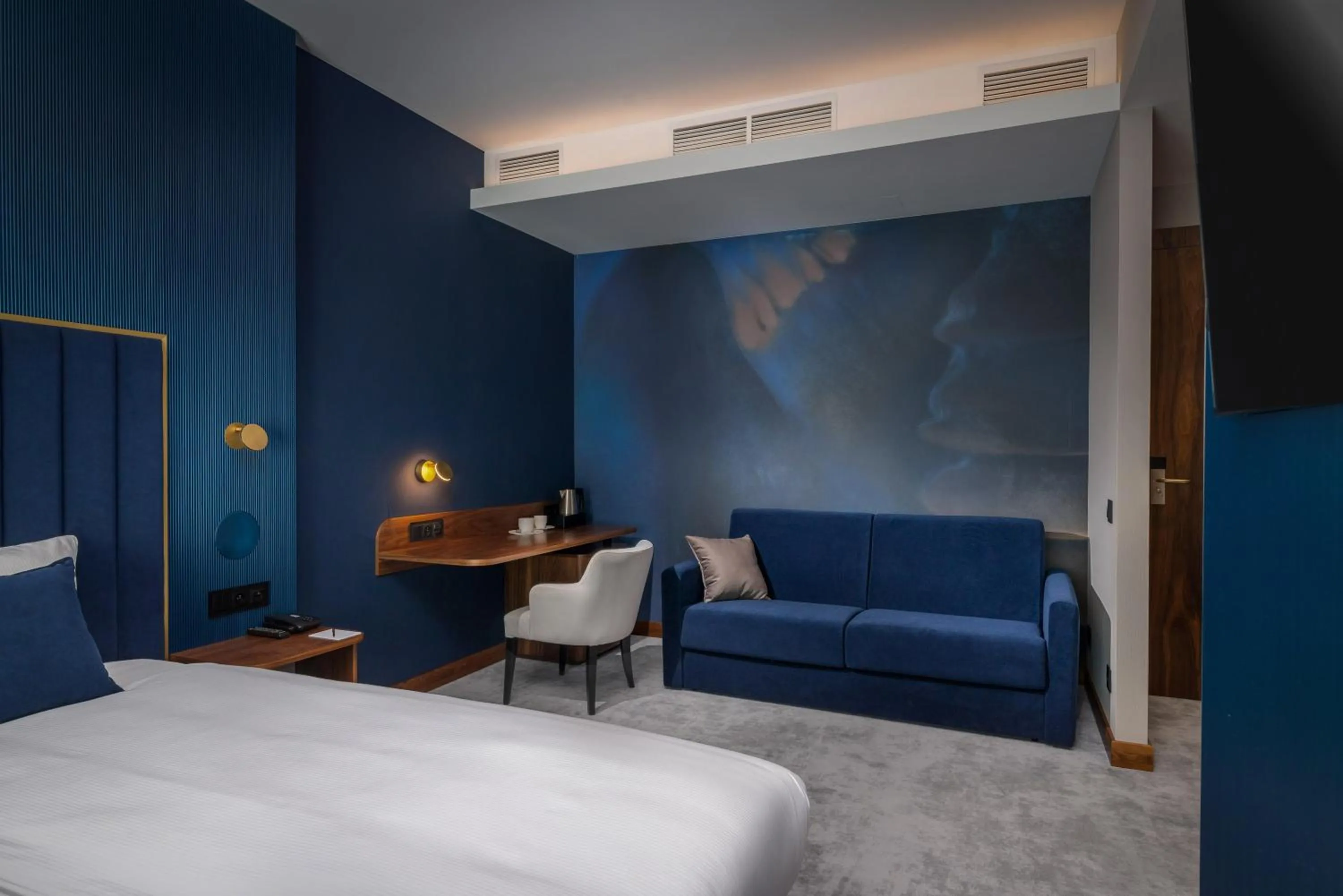 Seating area, Bed in My Story Gdynia Hotel