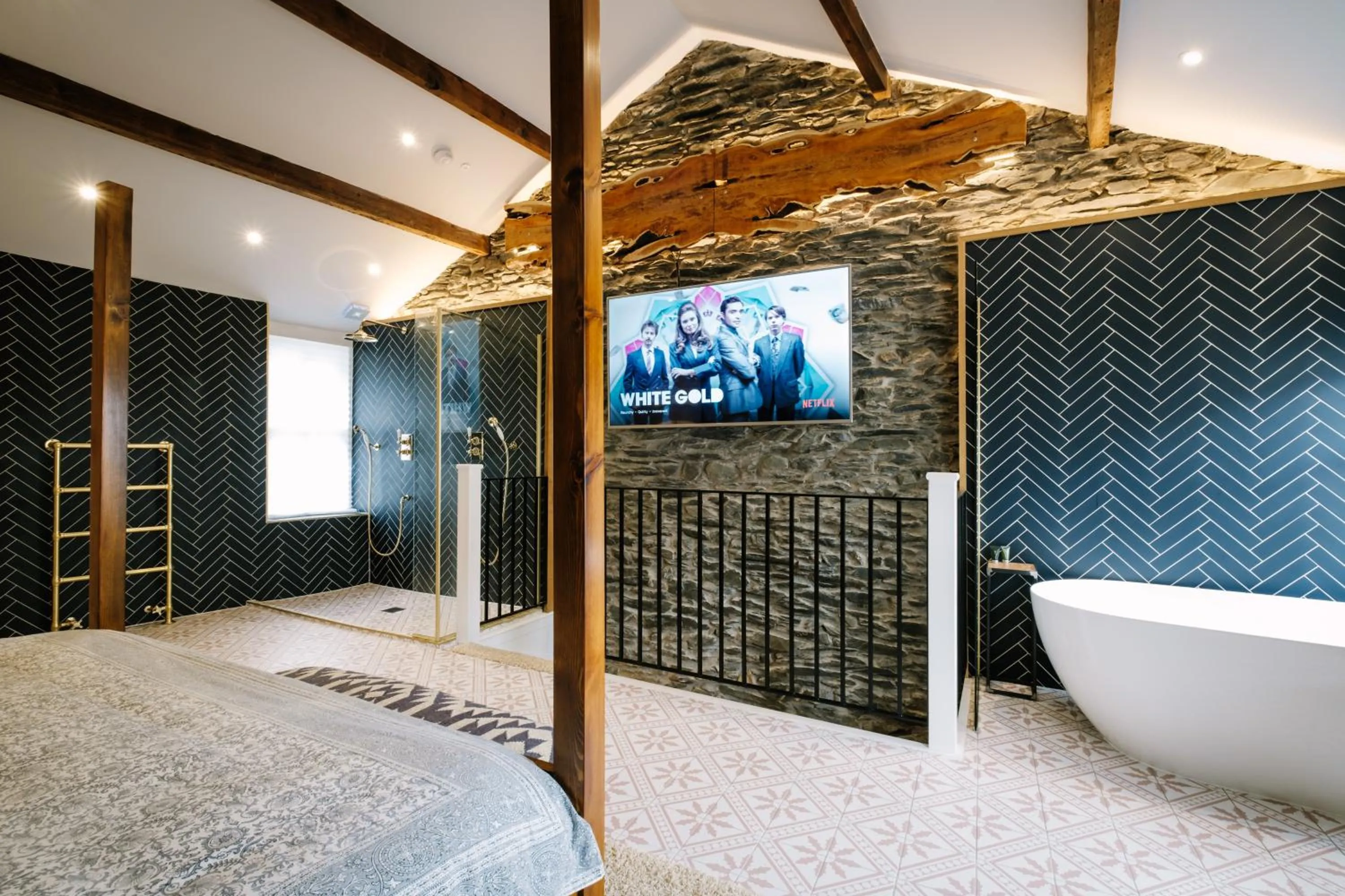 Bed in The Den - The White House Windermere