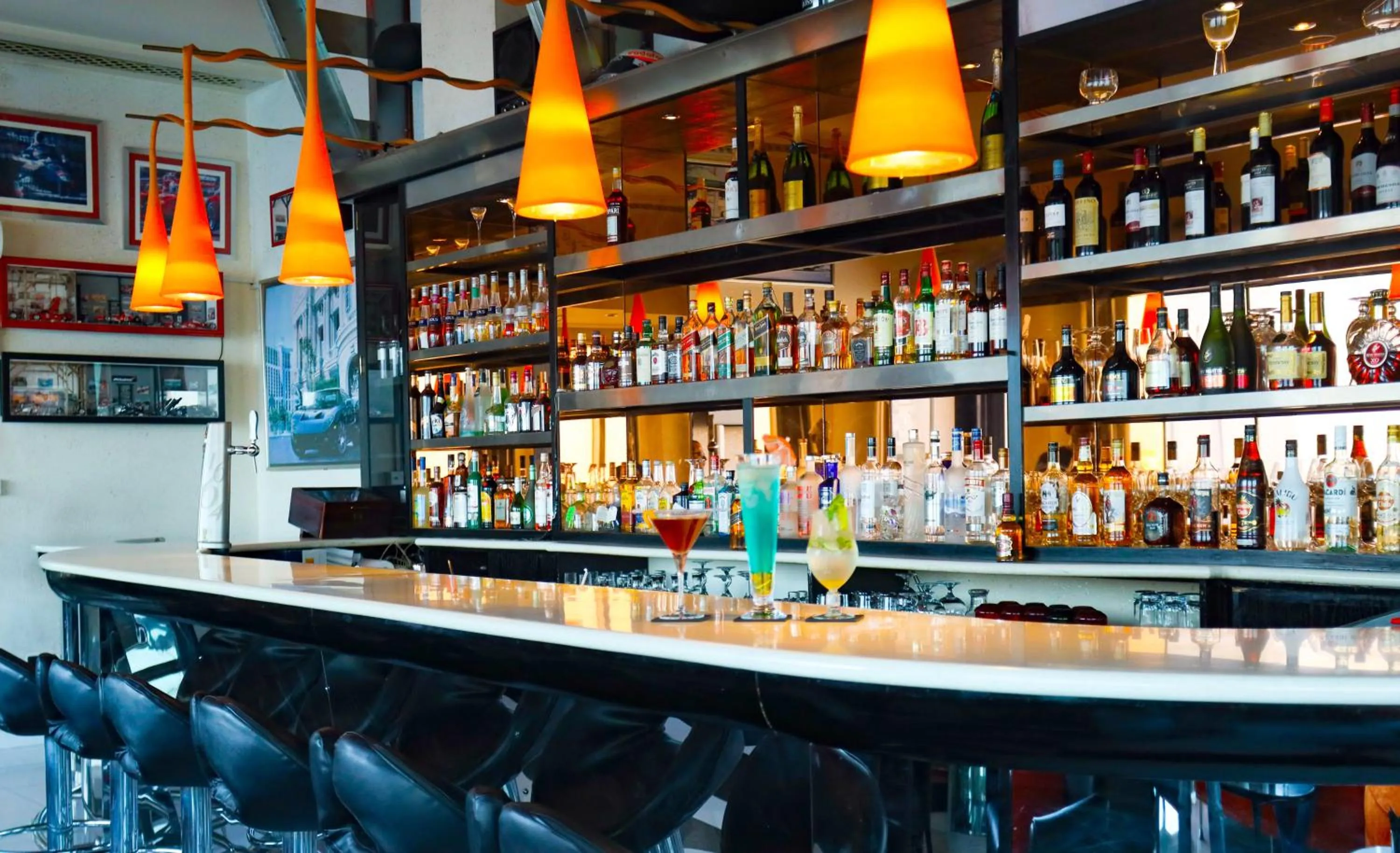 Restaurant/places to eat in Elite Resort & Spa