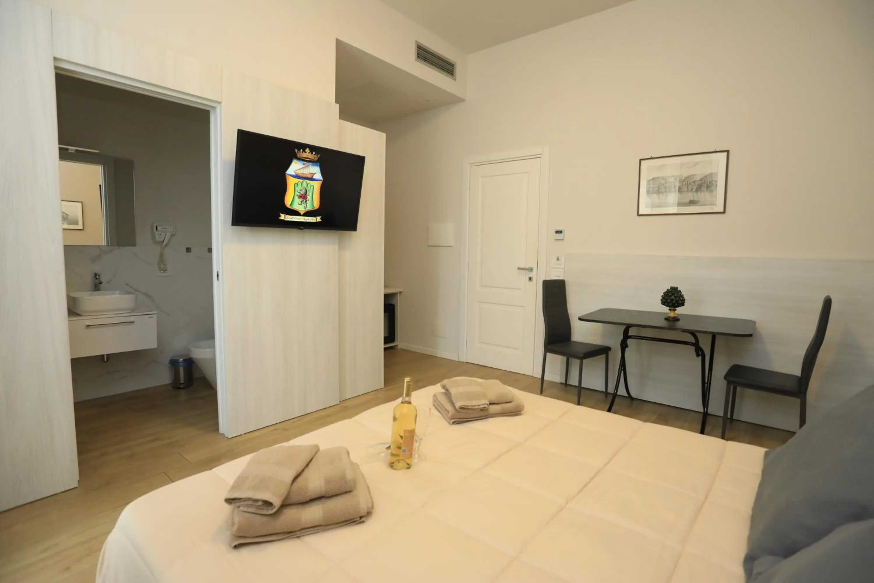 Bedroom, Bed in B&B Costa degli Dei