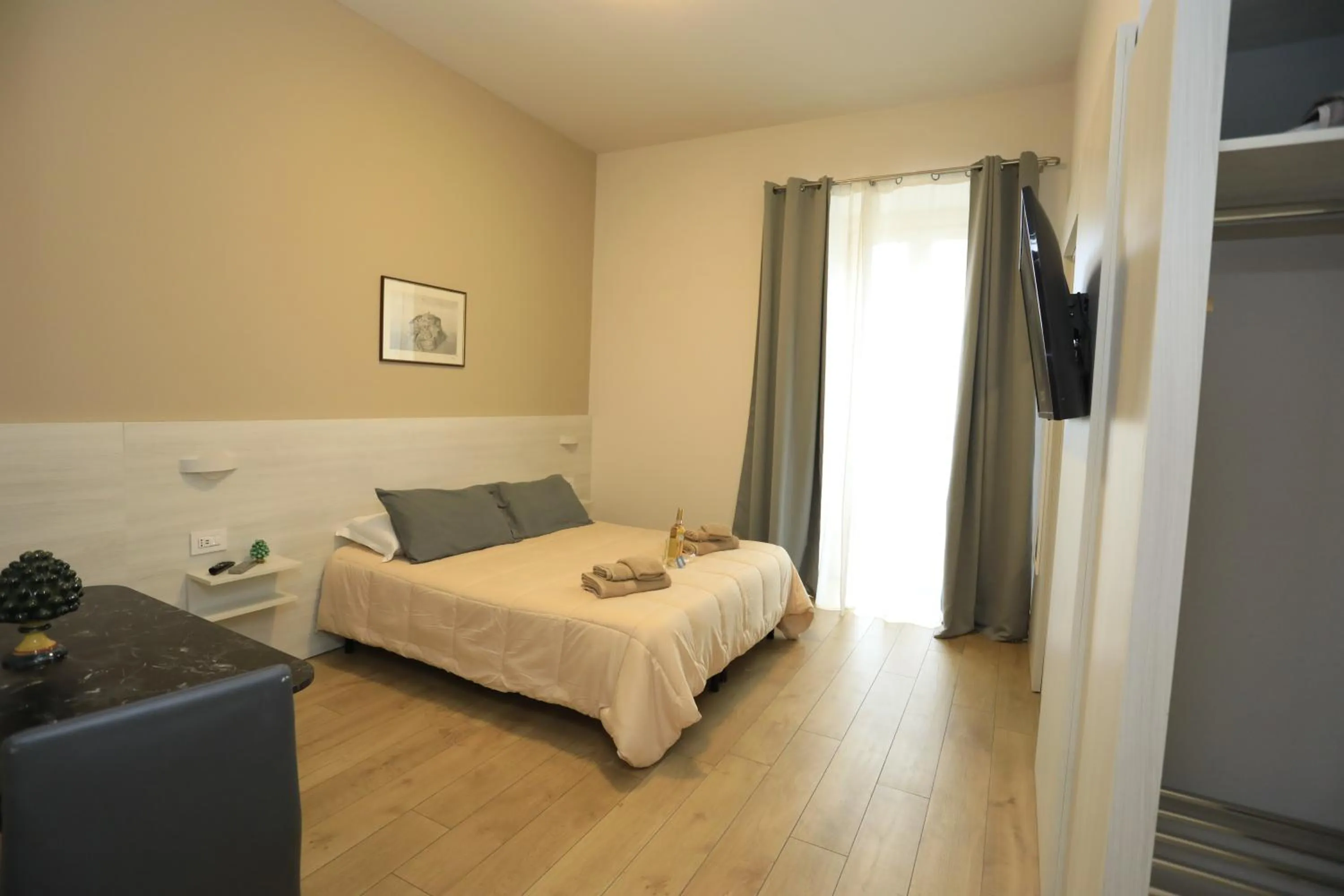 Bedroom, Bed in B&B Costa degli Dei