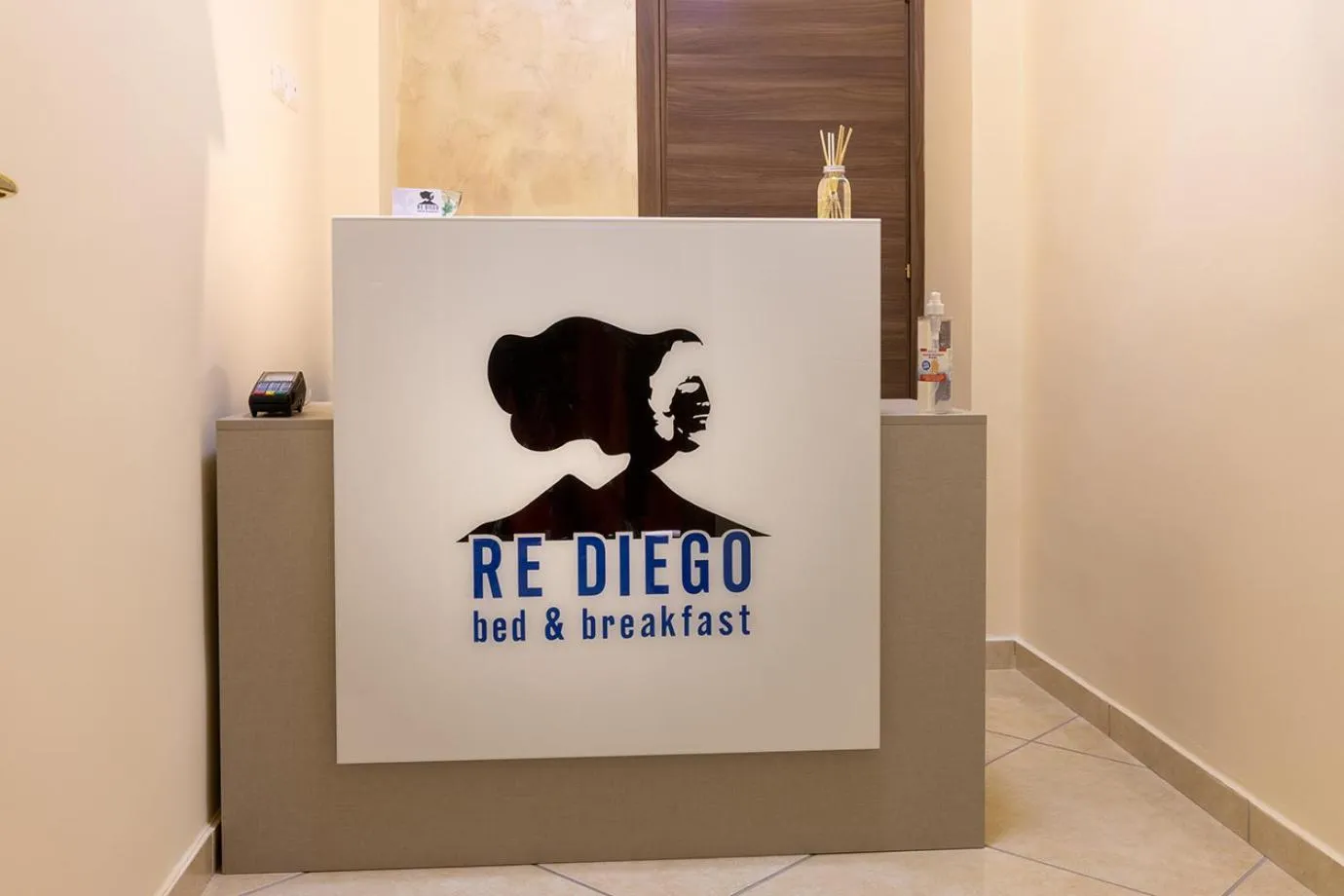 Lobby or reception in Re Diego