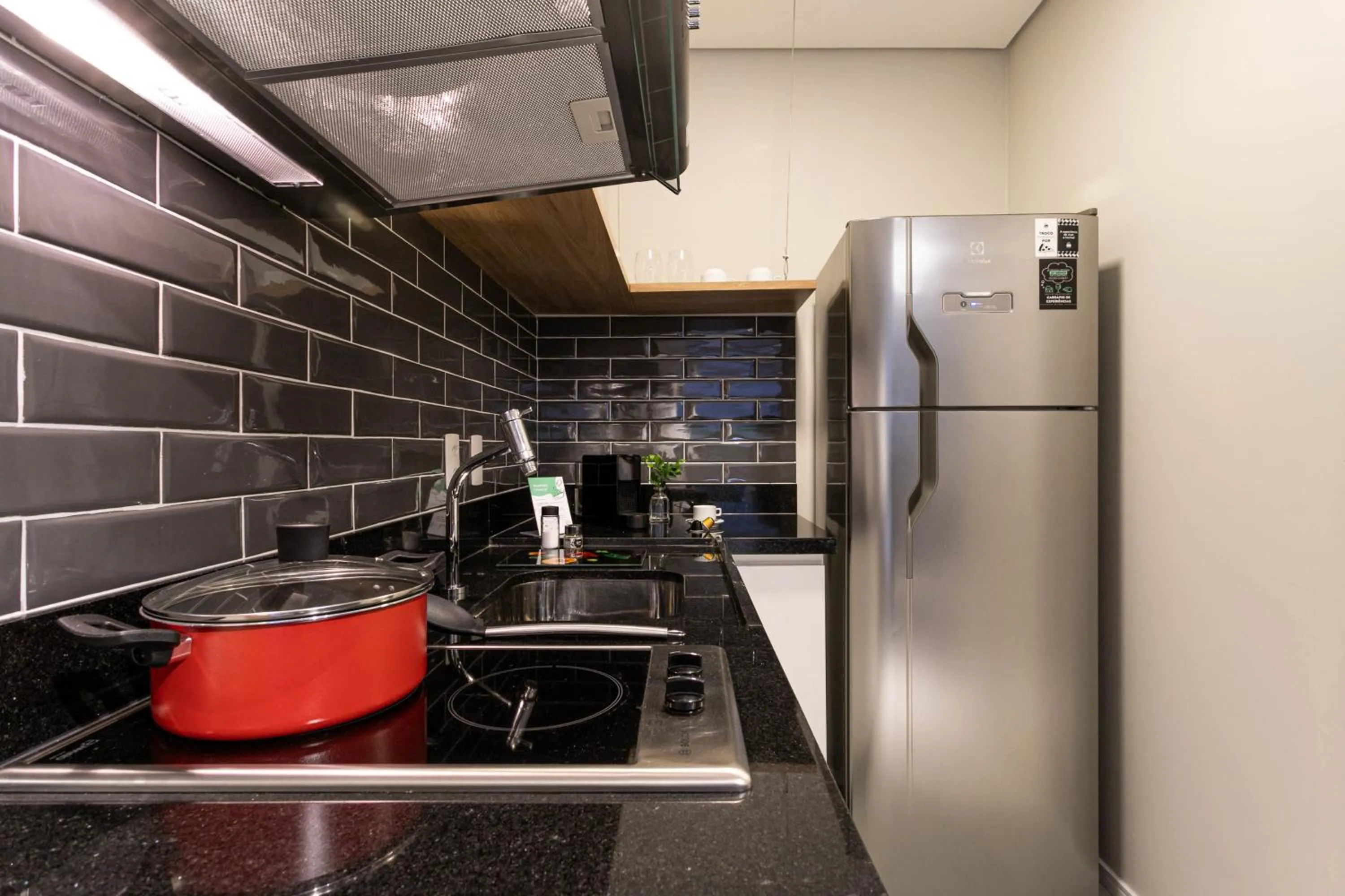 Coffee/tea facilities in Charlie Itaim Bueno Brandão