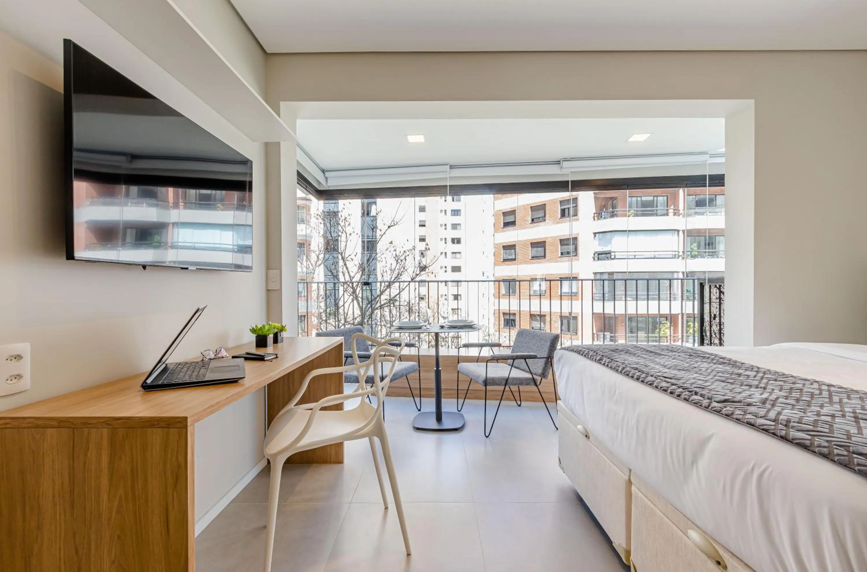 Bed in Charlie Itaim Bueno Brandão