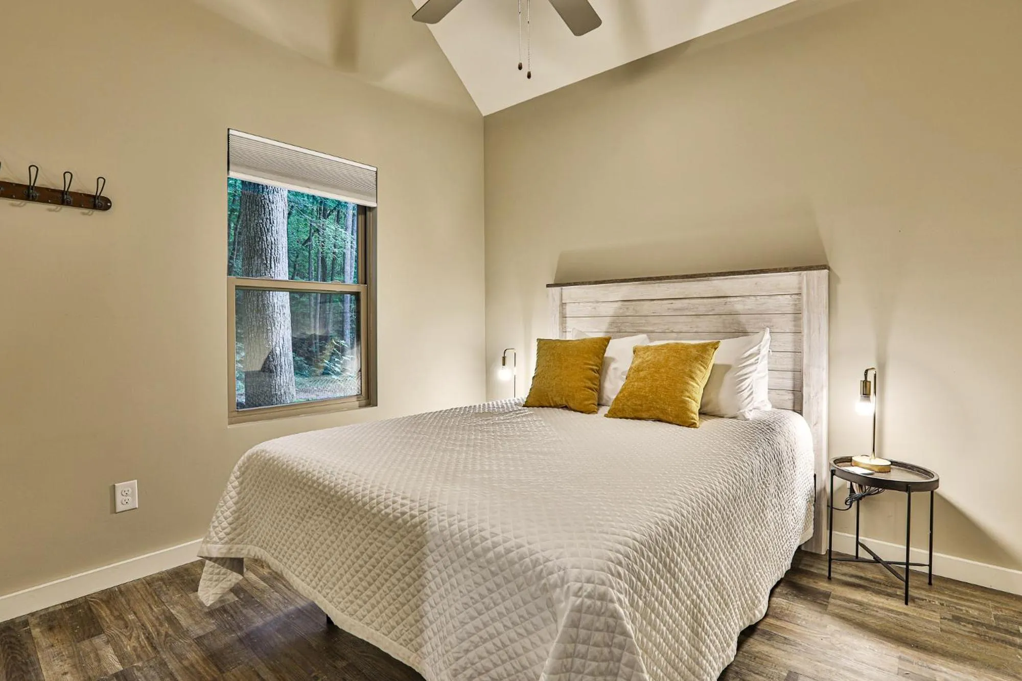 Bed in Villas at Gingershack Farms