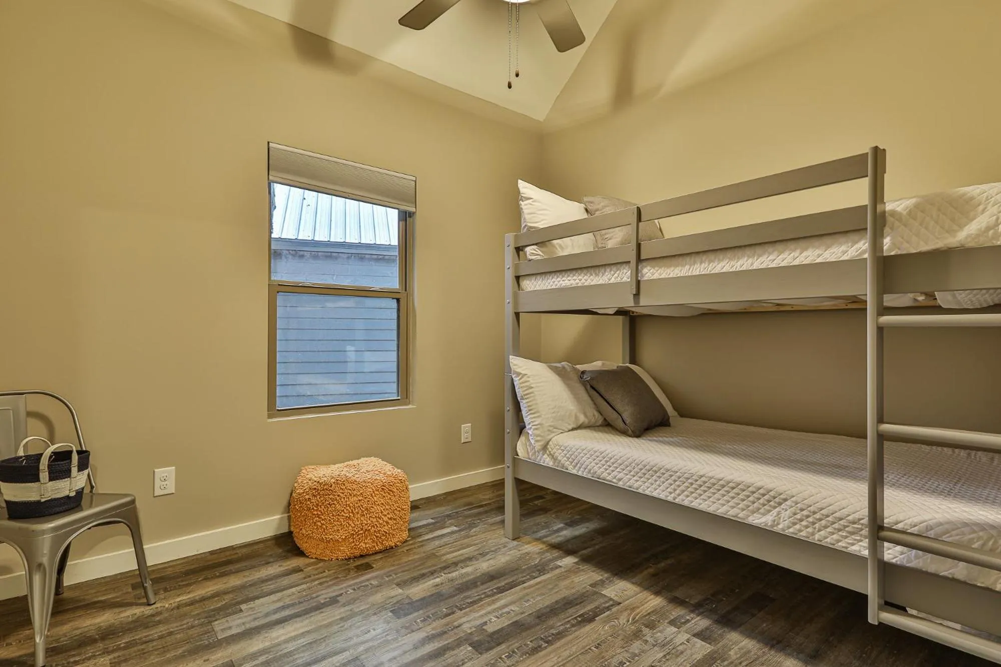 Bed in Villas at Gingershack Farms