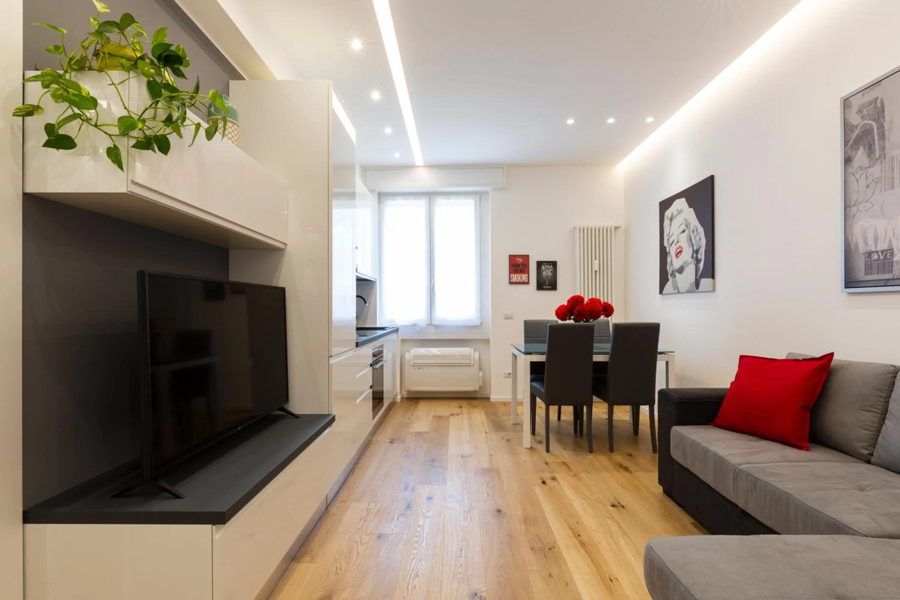 Living room in House San Cristoforo M4