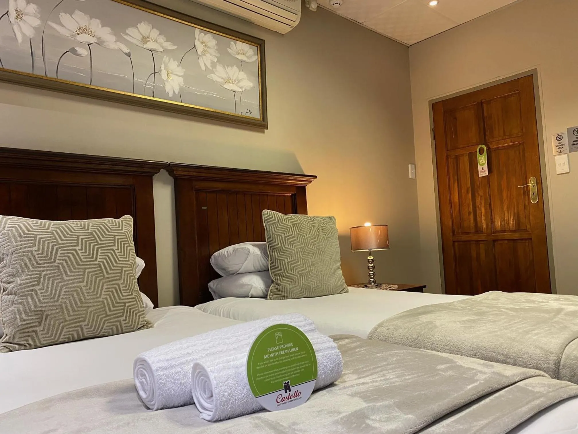 Decorative detail, Bed in Castello Guest House, Bloemfontein