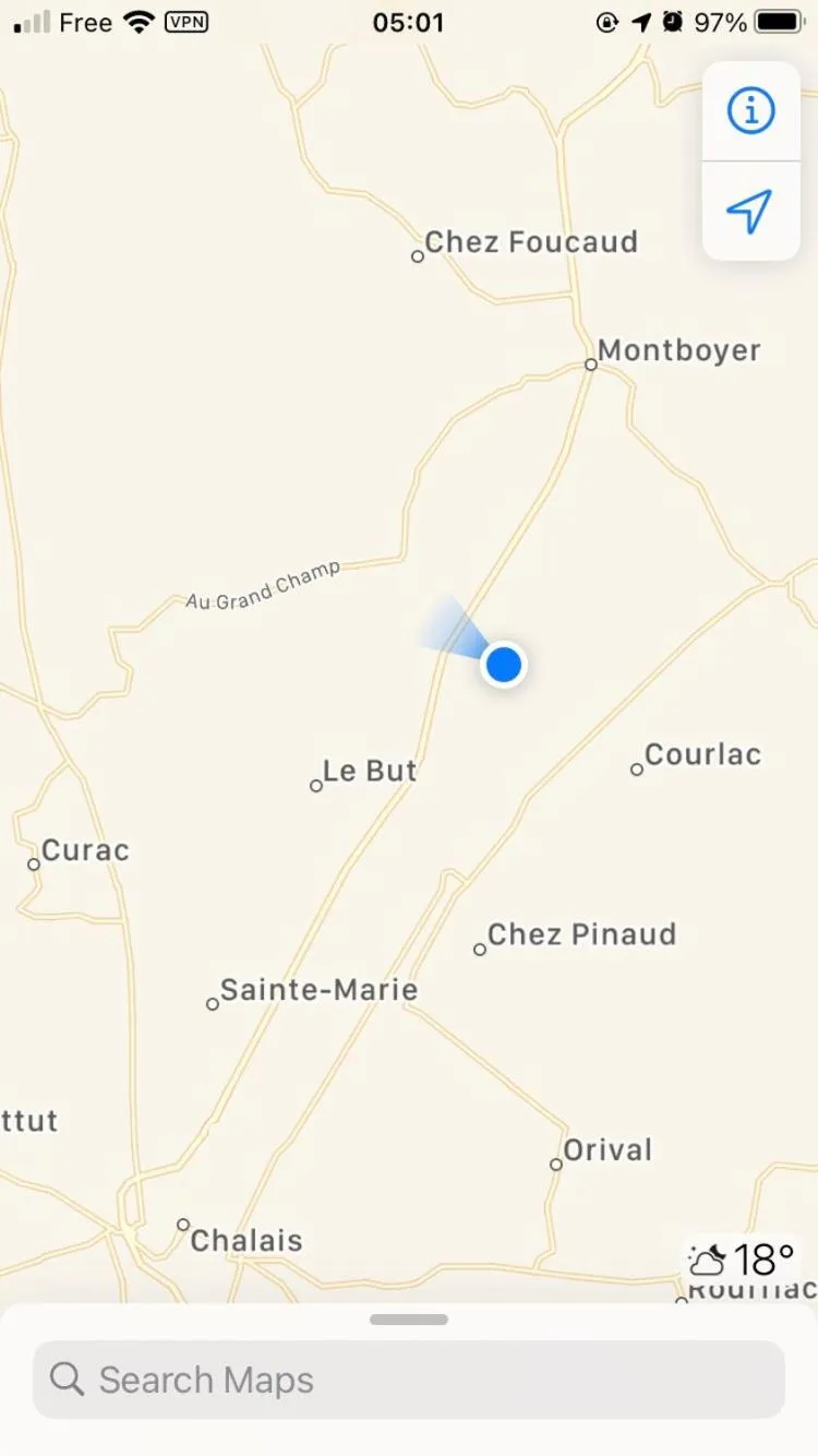 7 Dagnaud De la Tude our family farmhouse style home with en-suite