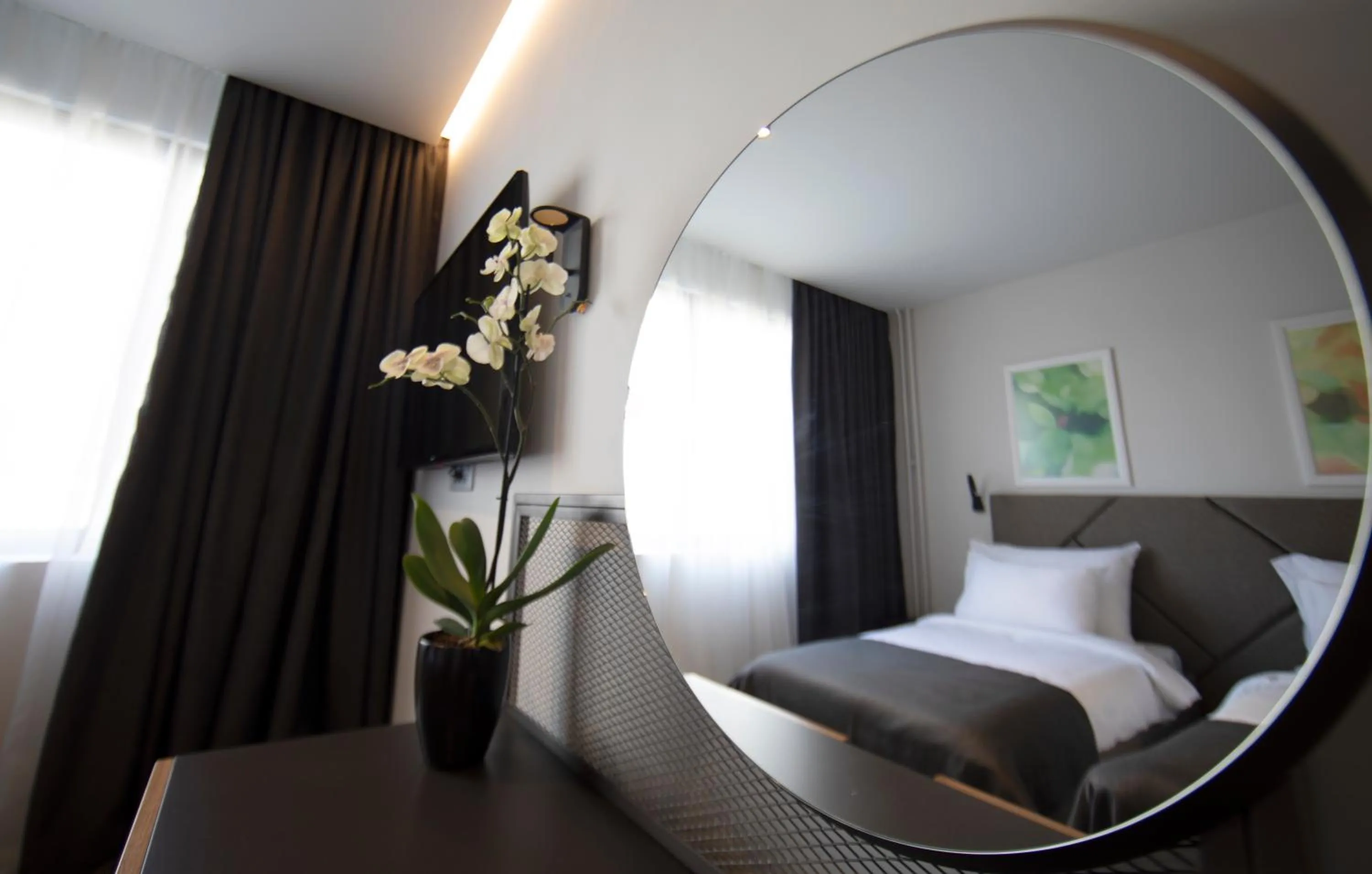 Photo of the whole room, Bed in Hotel Botanica