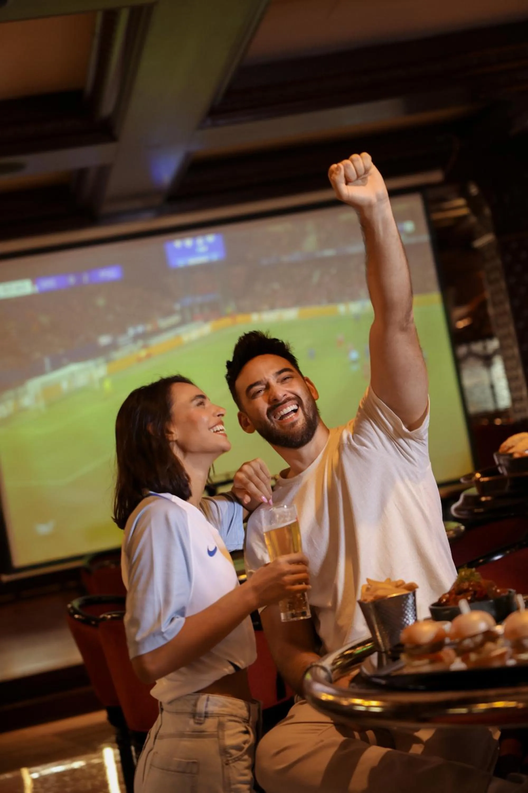 Lounge or bar in Media Rotana Dubai