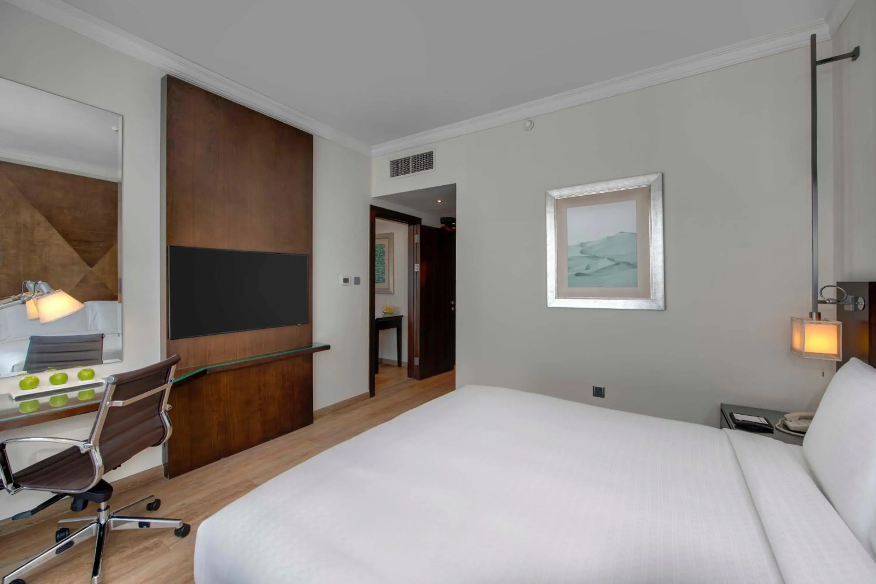 Family One bedroom Suite – King and Twin Beds in Media Rotana Dubai Family One bedroom Suite – King and Twin Beds in Media Rotana Dubai