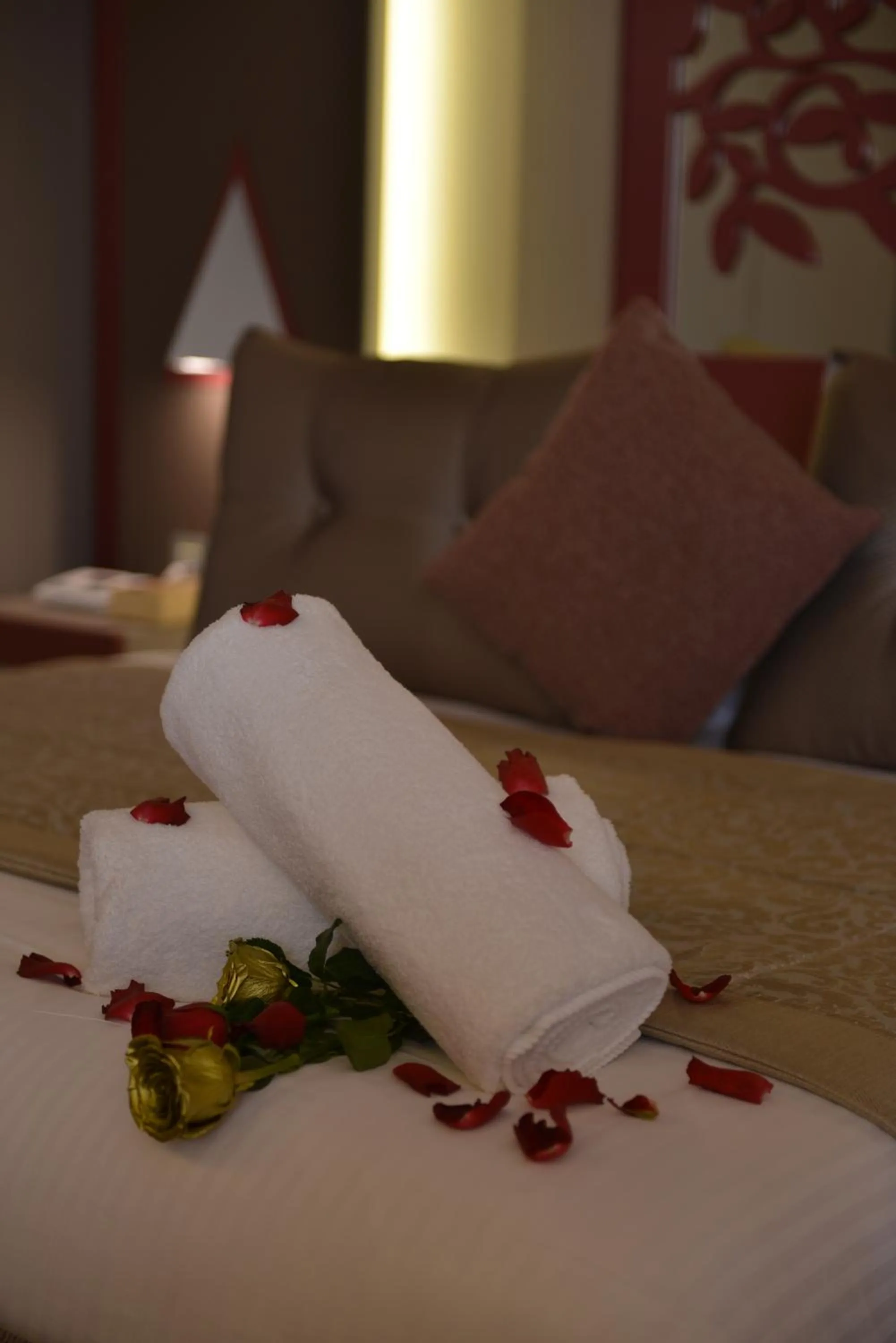 Bed in Regency Palace Hotel