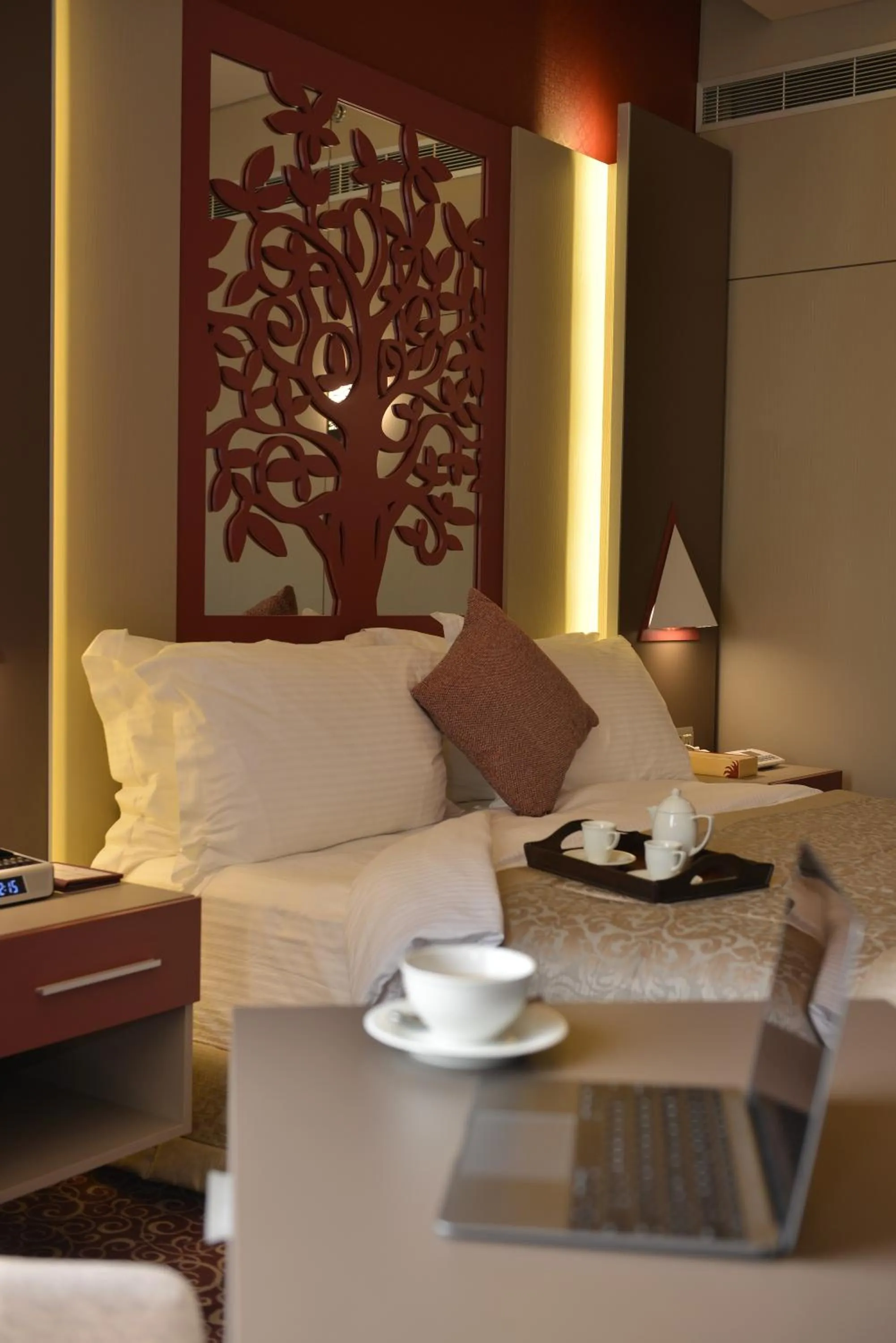 Bedroom in Regency Palace Hotel