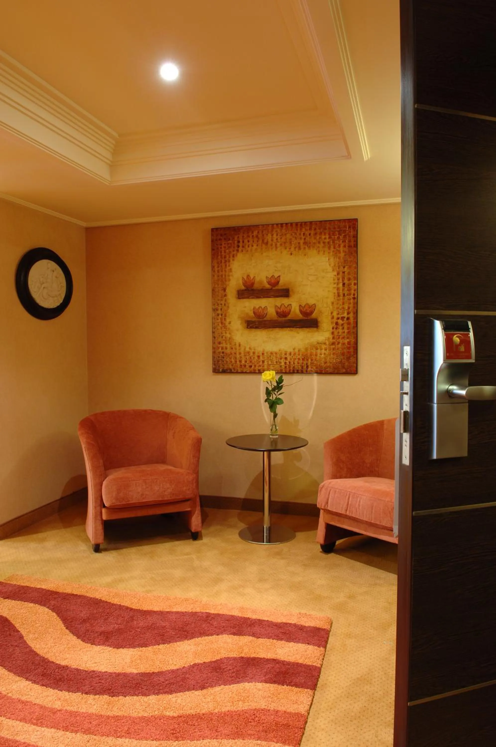 Seating area in Regency Palace Hotel