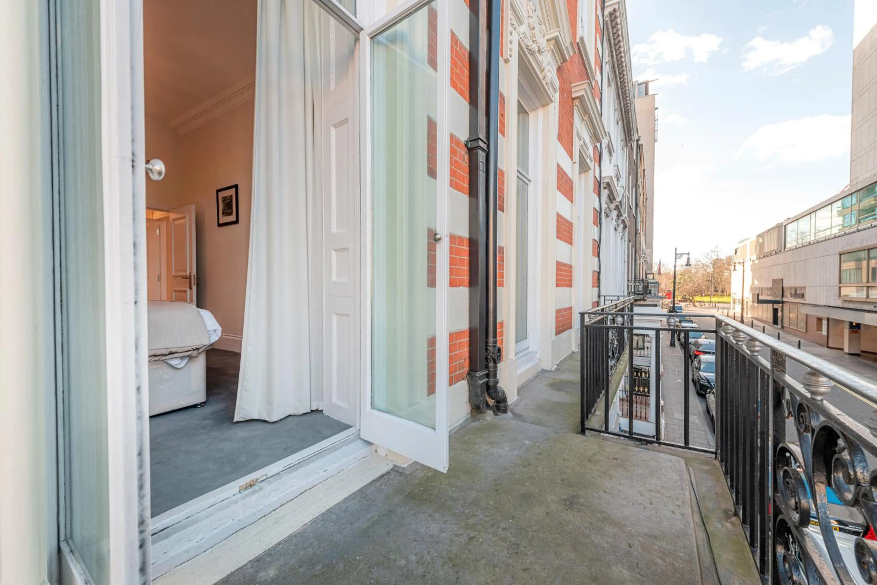 Balcony/Terrace in 20 Hertford Street - Mayfair Apartments
