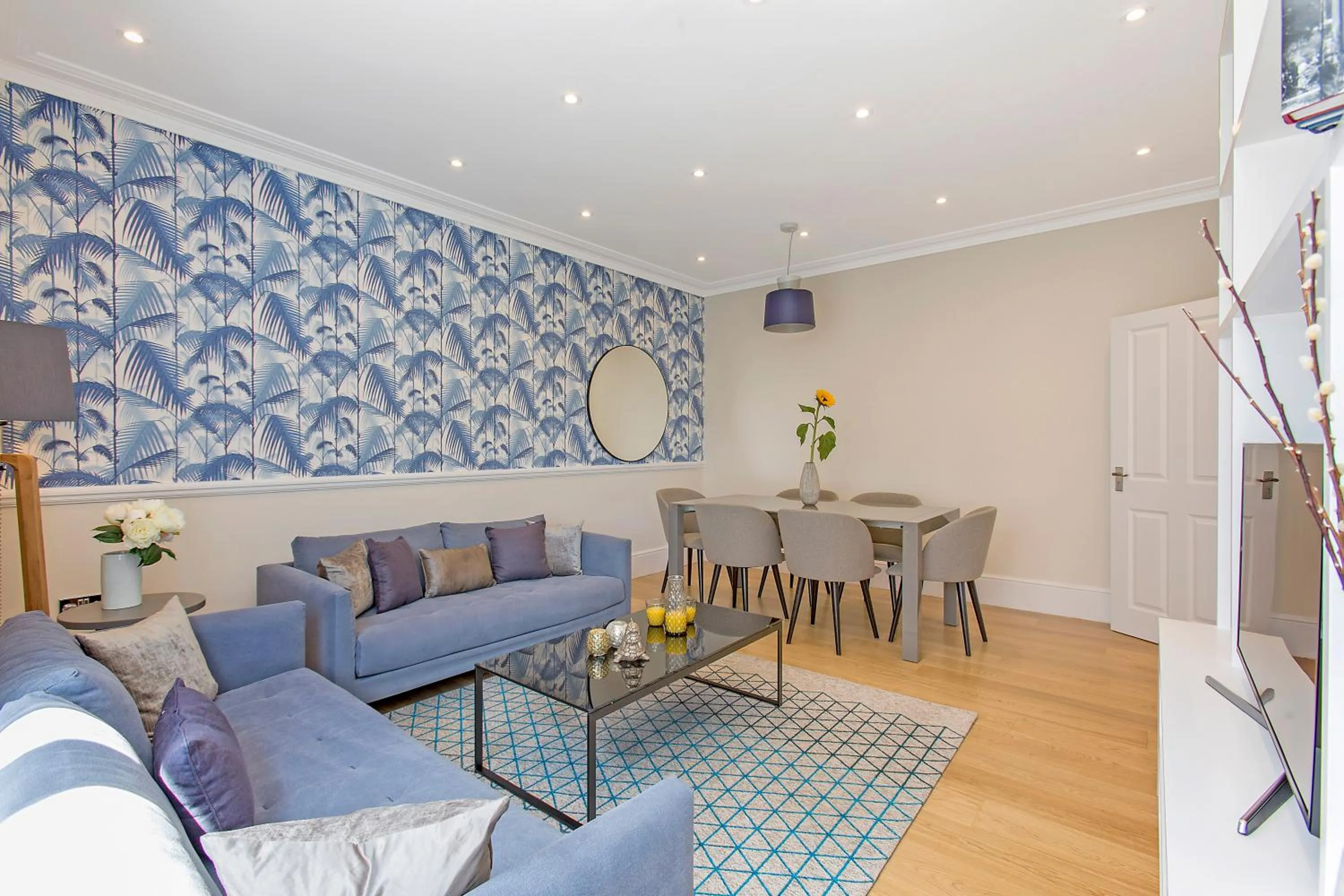 Living room in Chesham Court Knightsbridge