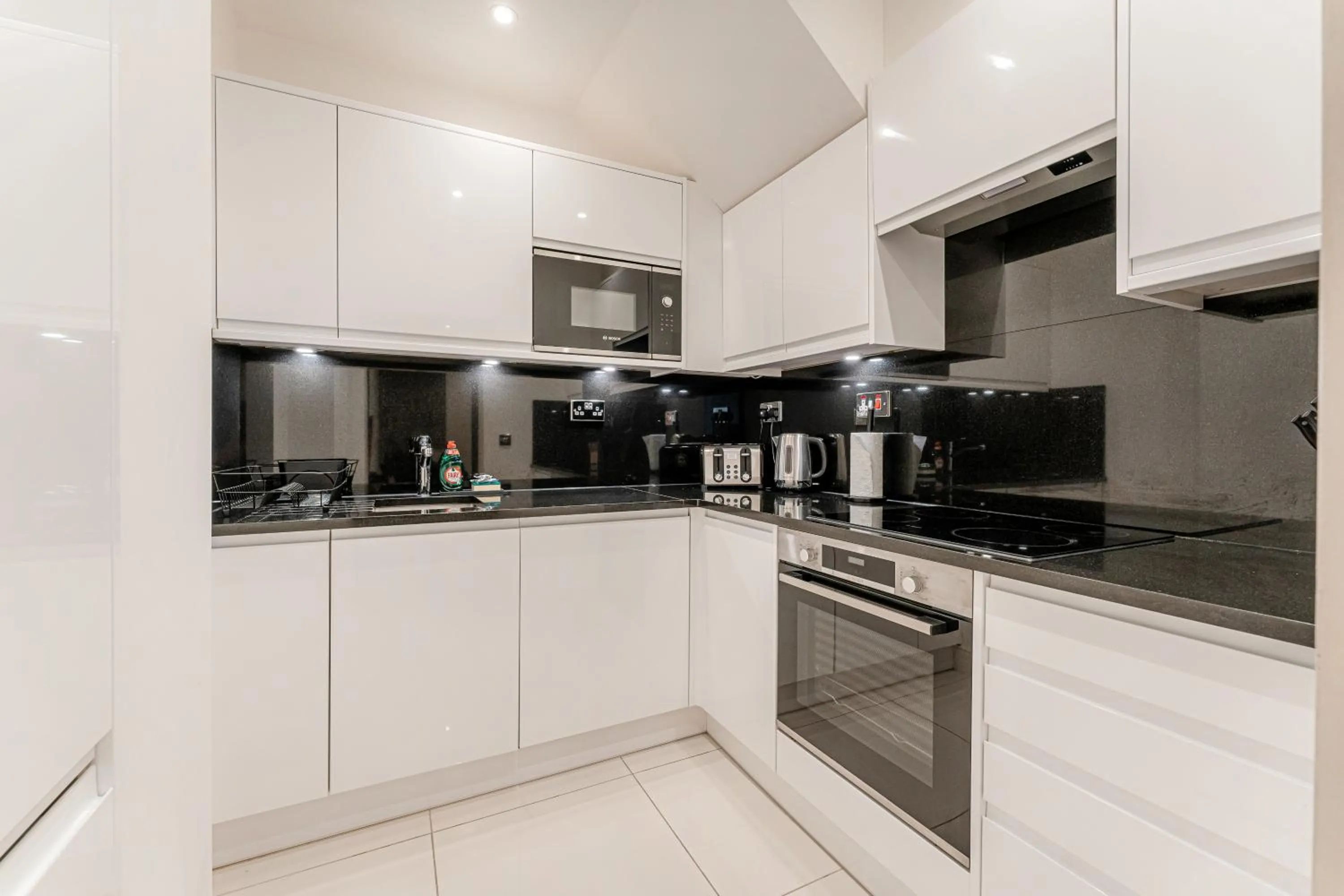 Kitchen or kitchenette in Chesham Court Knightsbridge