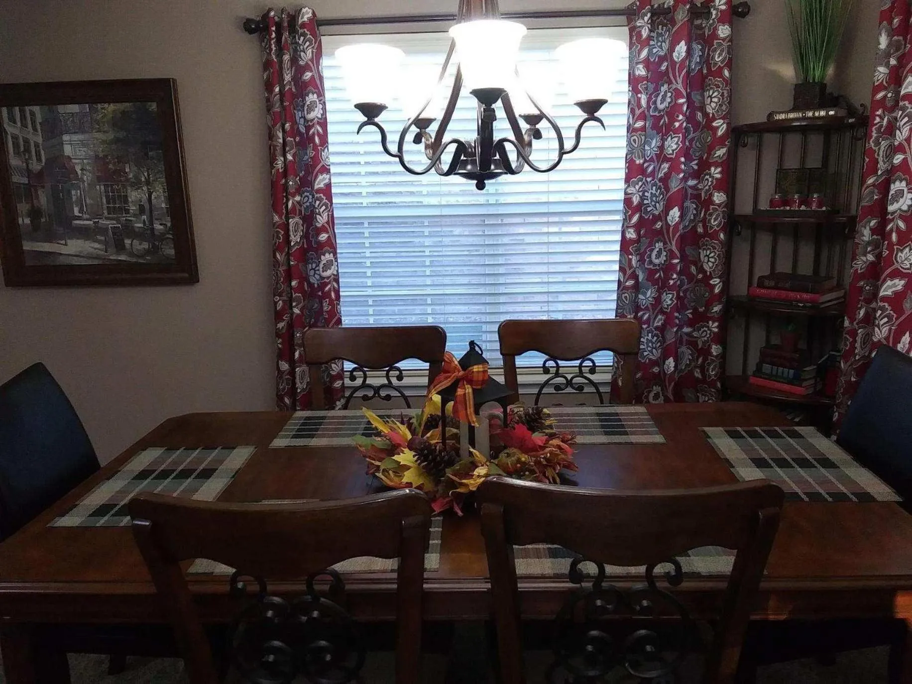 Property building in Little House On The Fairway- Luxury Golf Condo -updated - 2min Off Strip!!