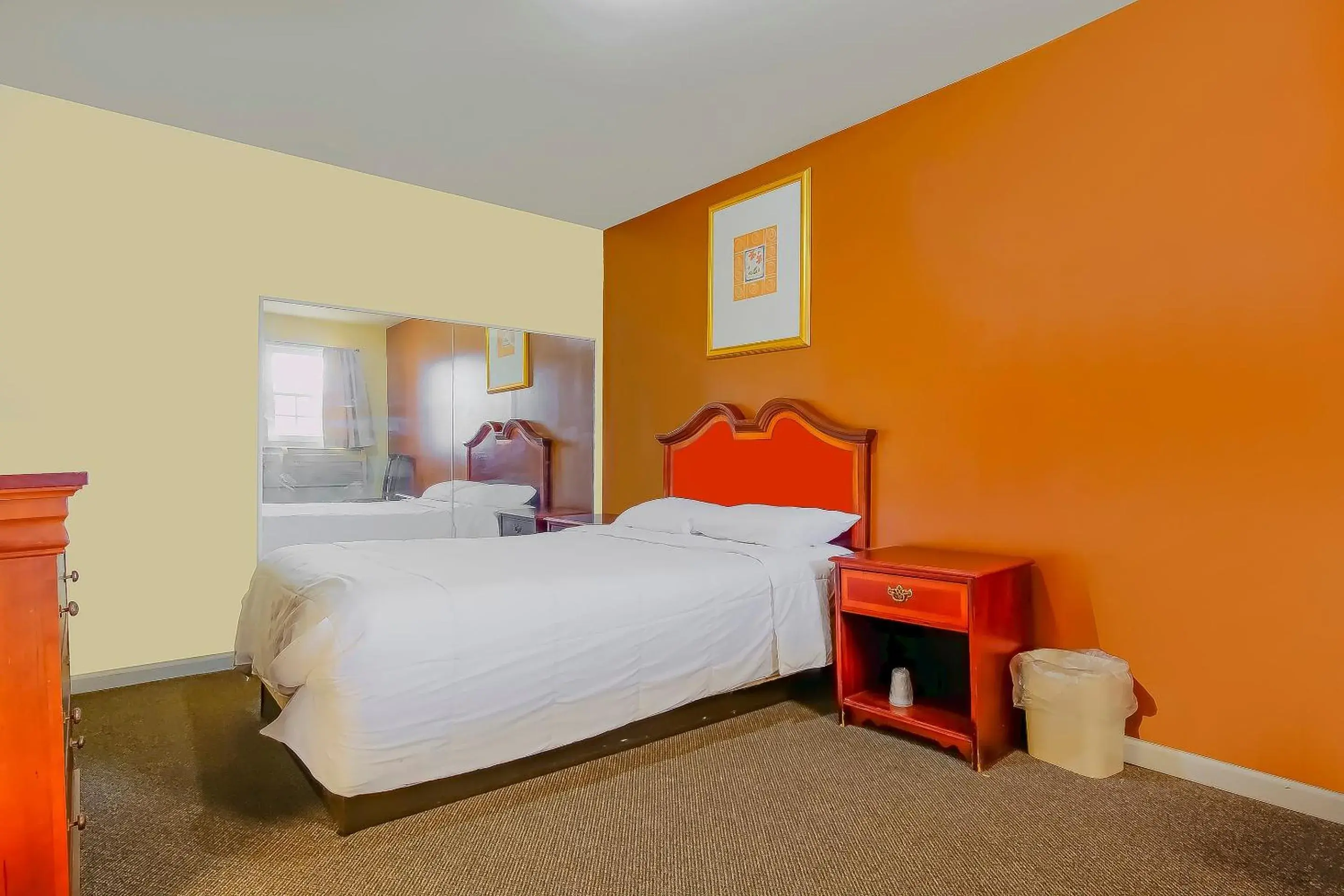 King Room in Hotel O Markham IL near Harvey/Tinley Park King Room in Hotel O Markham IL near Harvey/Tinley Park