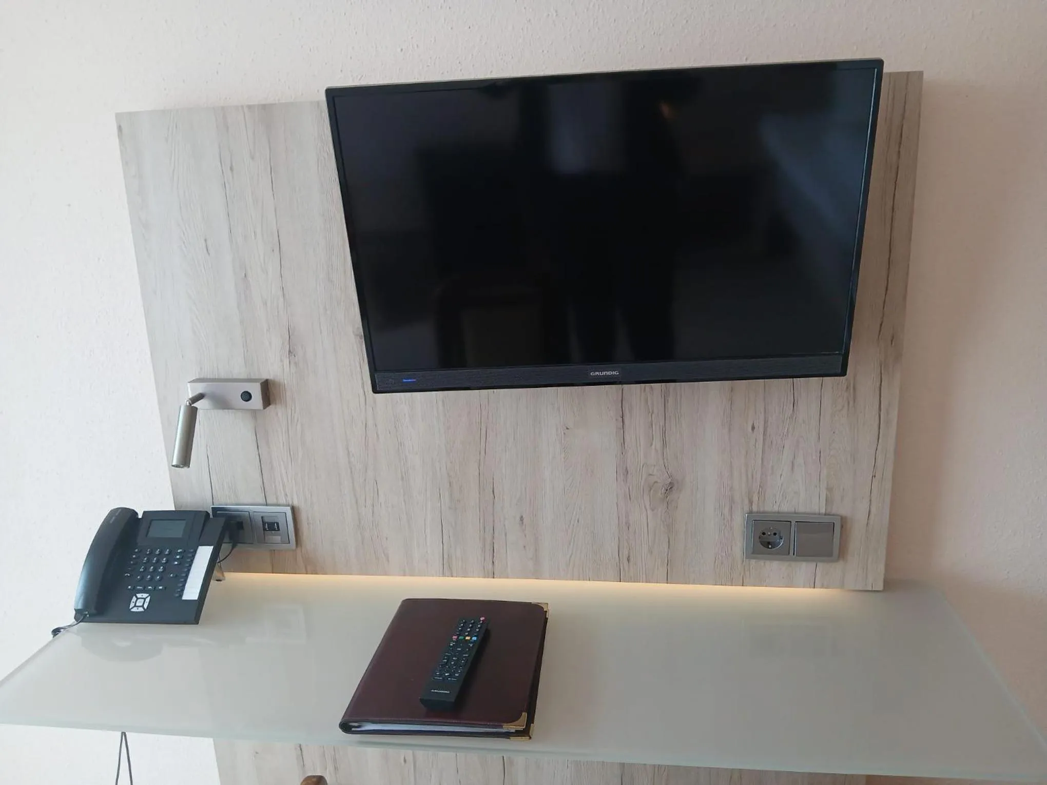 TV and multimedia in Hotel Hahnenkleer Hof