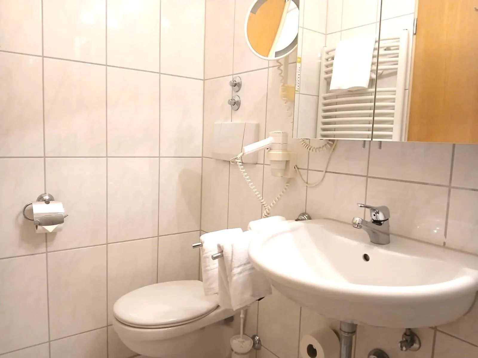 Bathroom in Hotel Hahnenkleer Hof