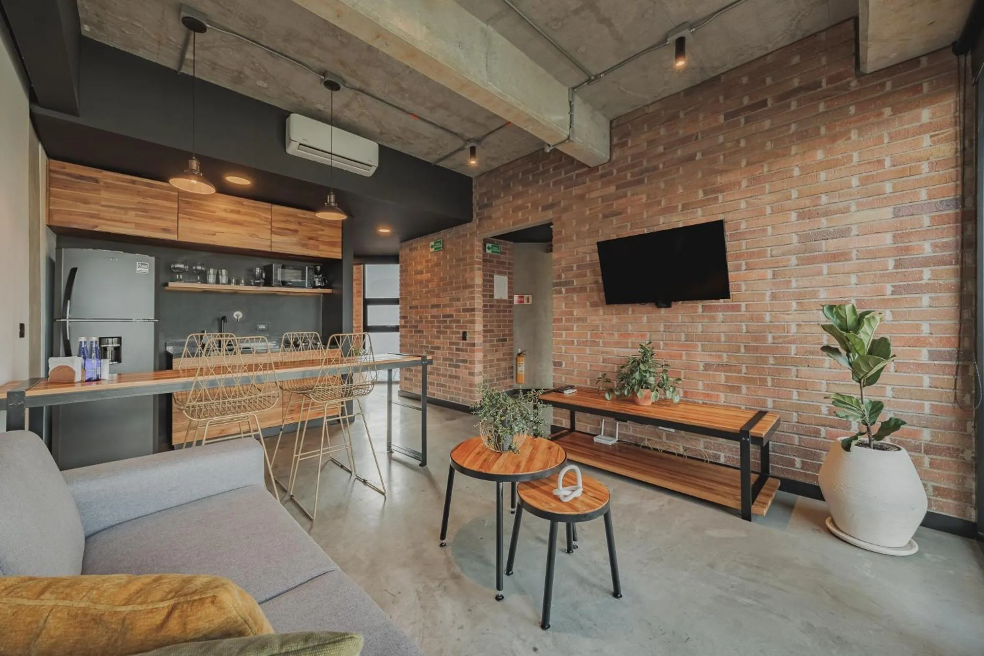 Dining area in Hotel 3450 Living Lofts