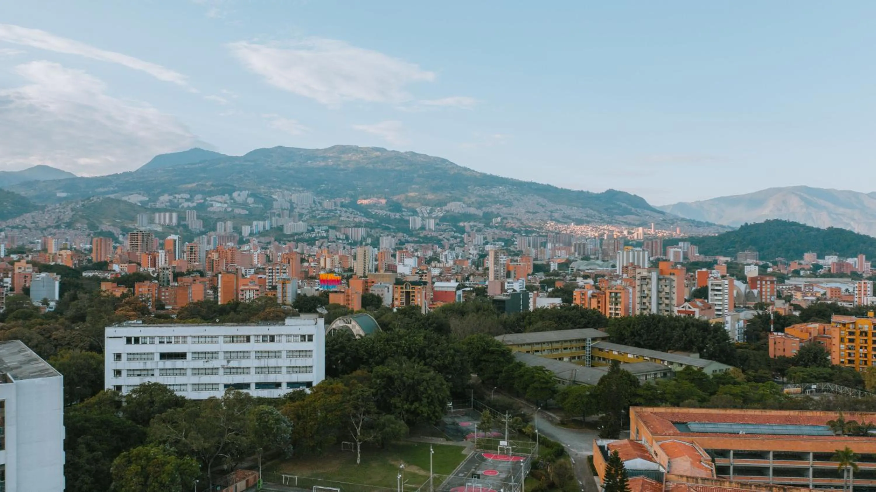 Mountain view in Hotel 3450 Living Lofts