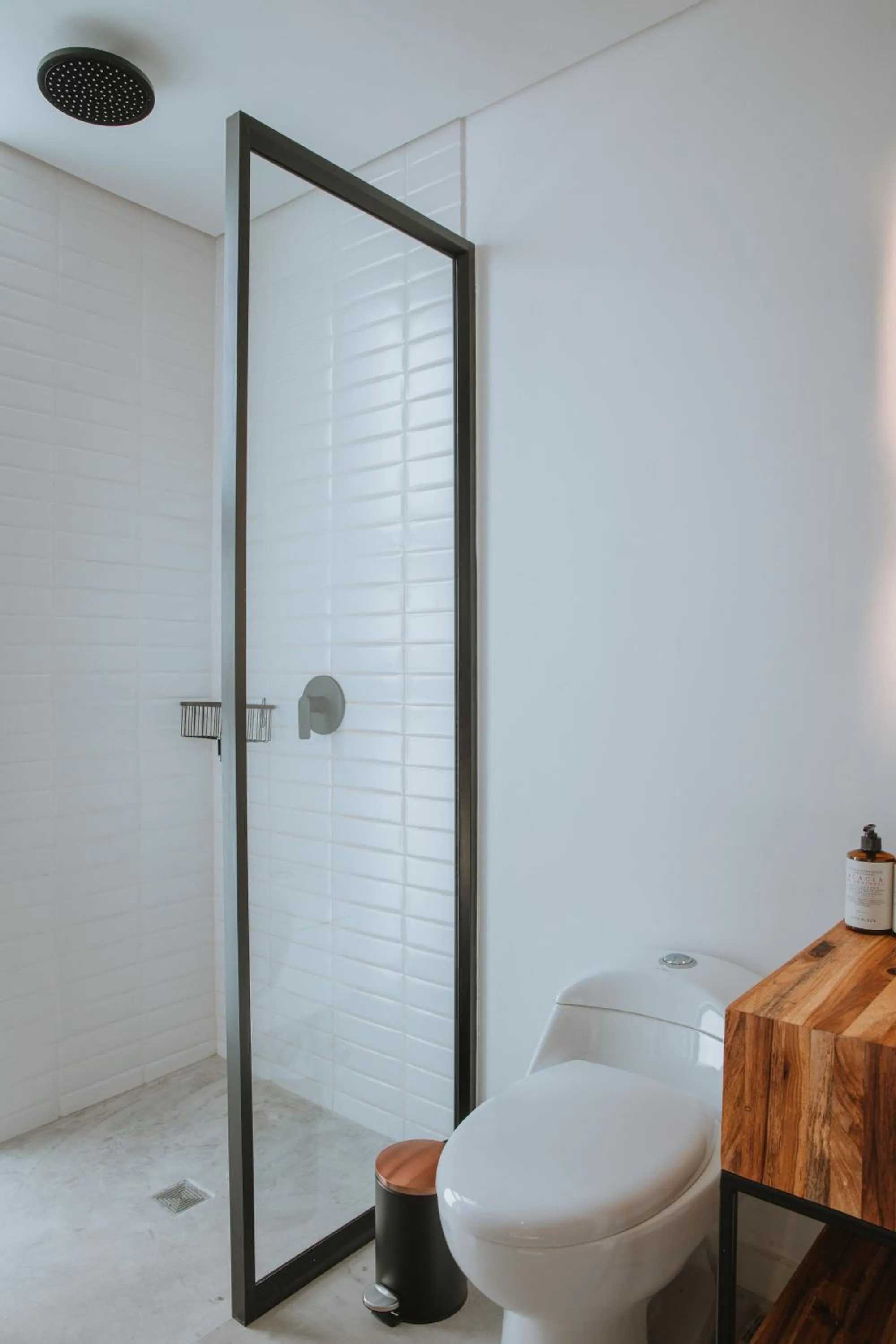 Bathroom, Bed in Hotel 3450 Living Lofts