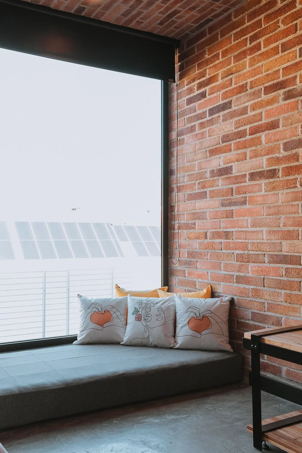 Living room, Bed in Hotel 3450 Living Lofts