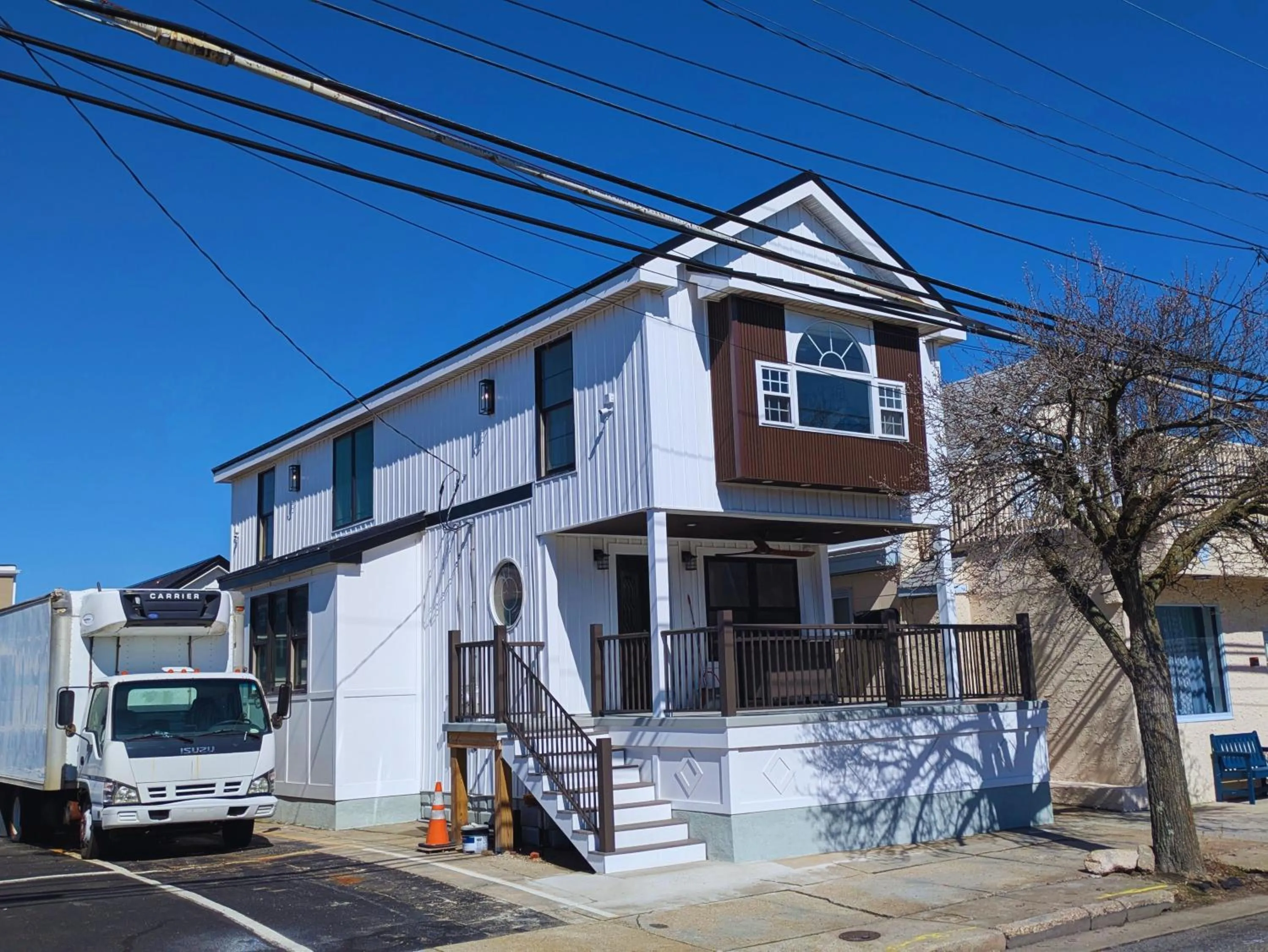 Property building in Coastal Sands Inn