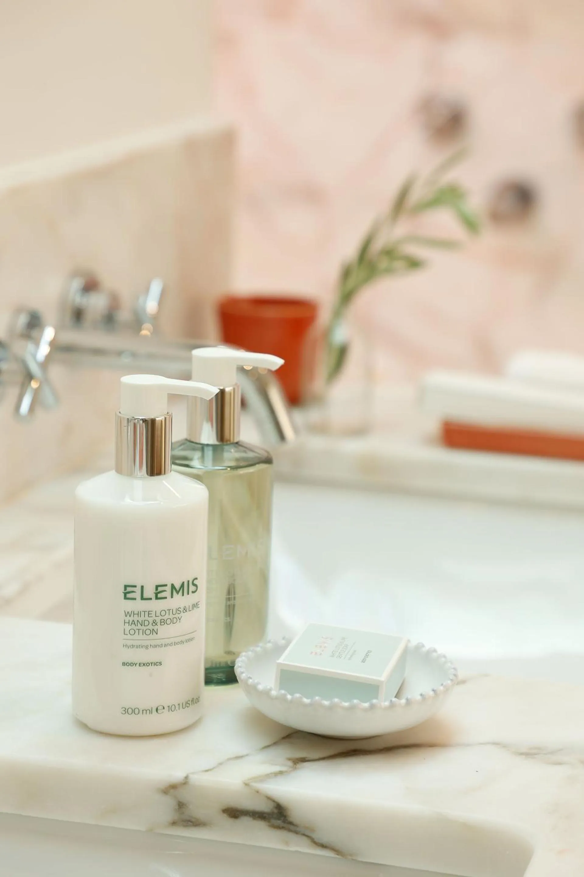 Bathroom in Praia do Canal Nature Retreat - Small Luxury Hotels of the World