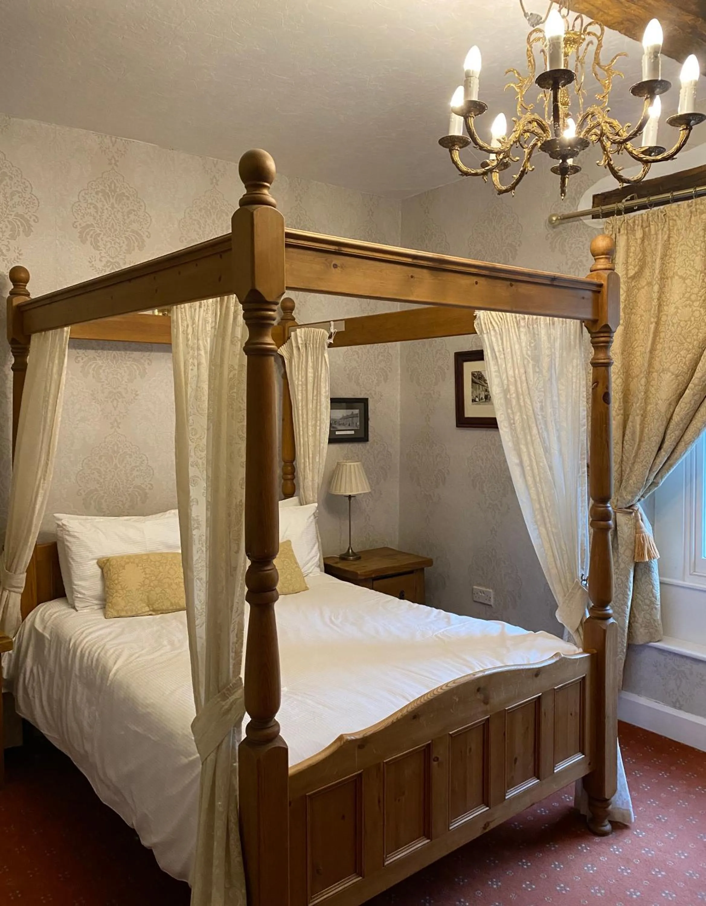 Bedroom, Bed in Old Hall Hotel Hope