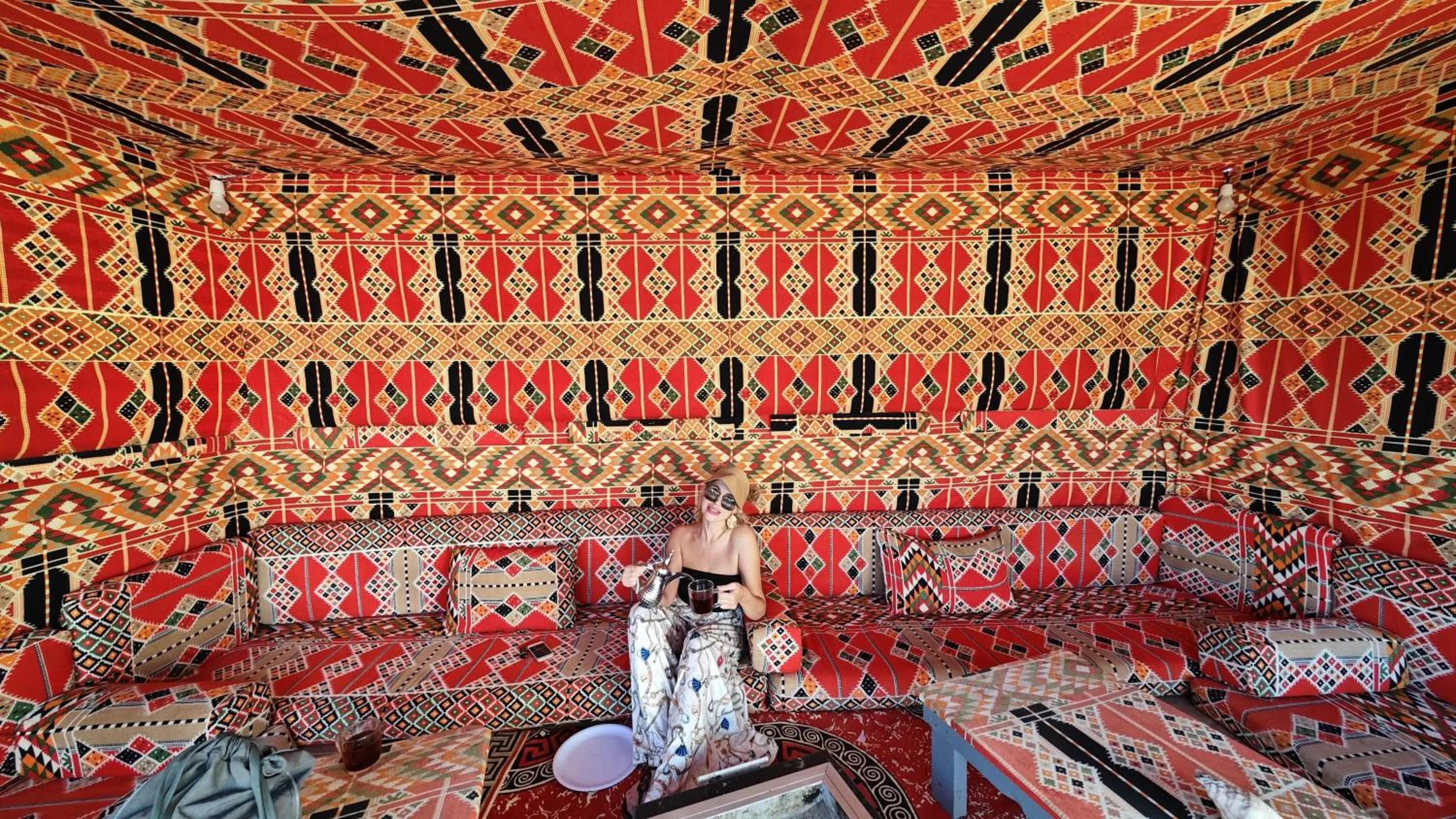 Business facilities in Elite Residence Dahab