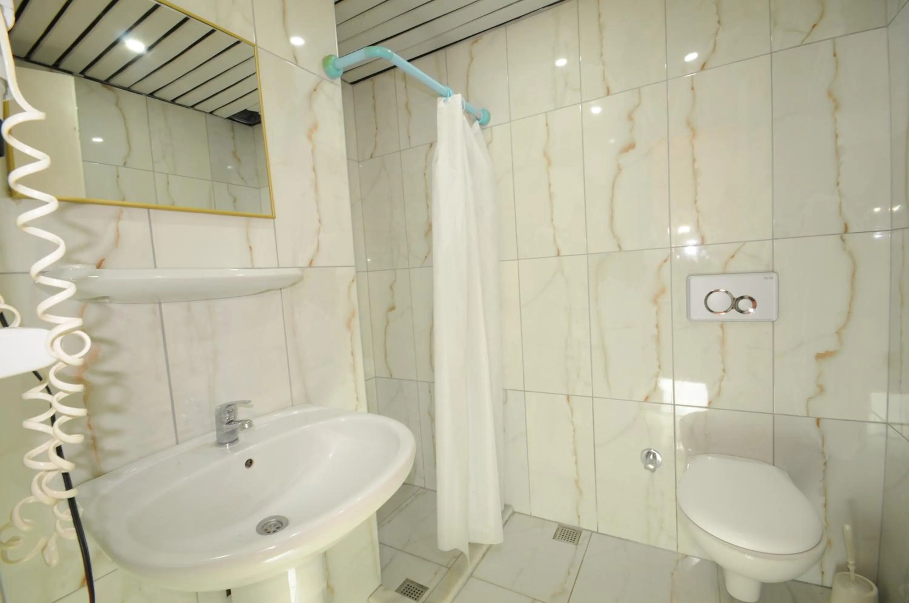 Bathroom in SERİN HOTEL