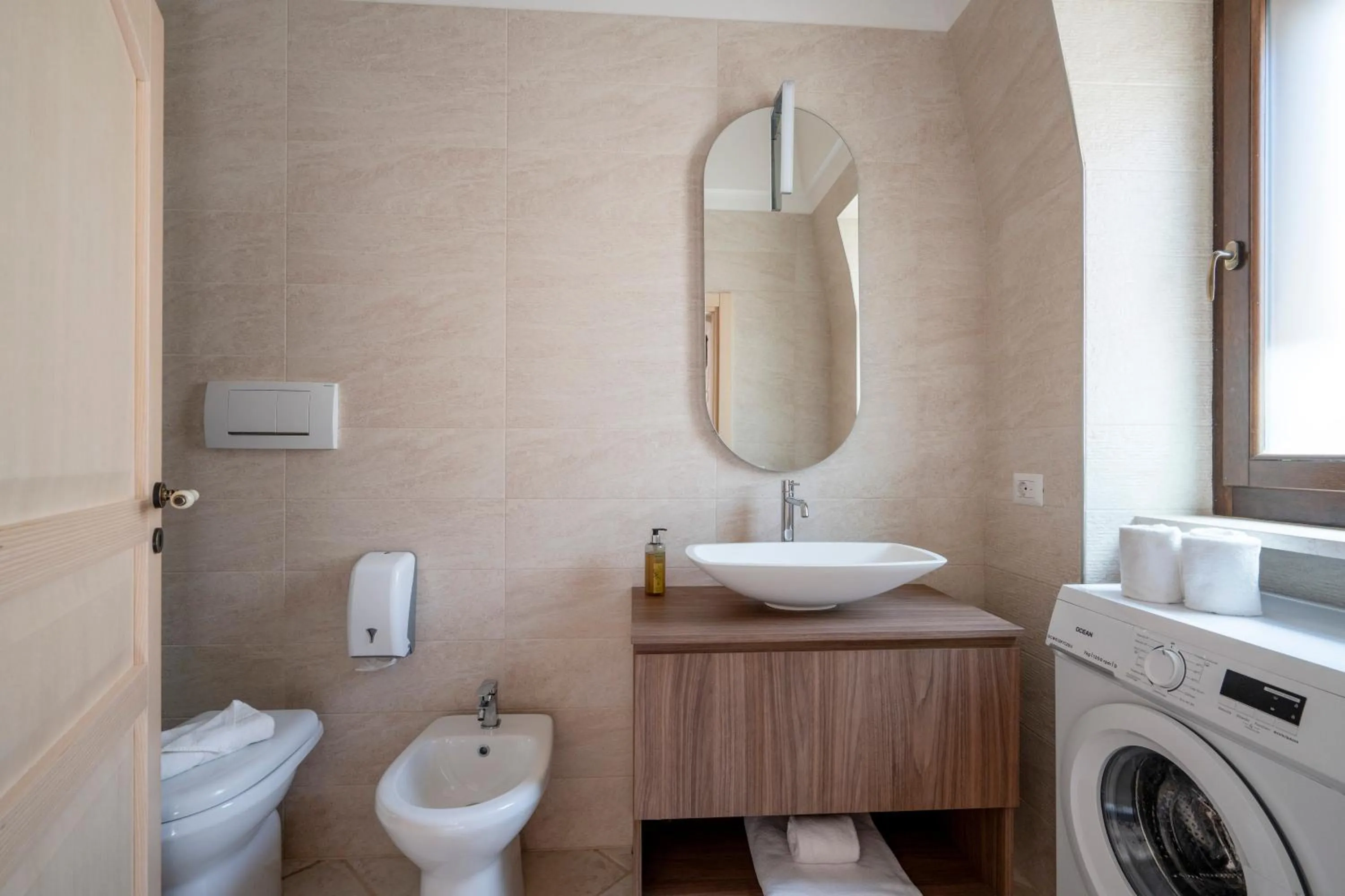 Bathroom in Trulli Contento - Rooms & Apartments