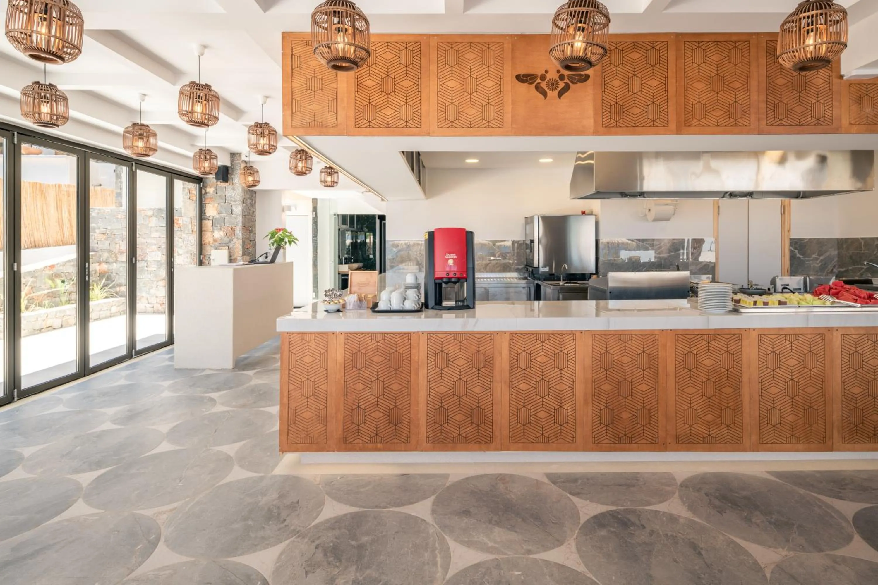 Restaurant/places to eat in Golden Bee Lifestyle