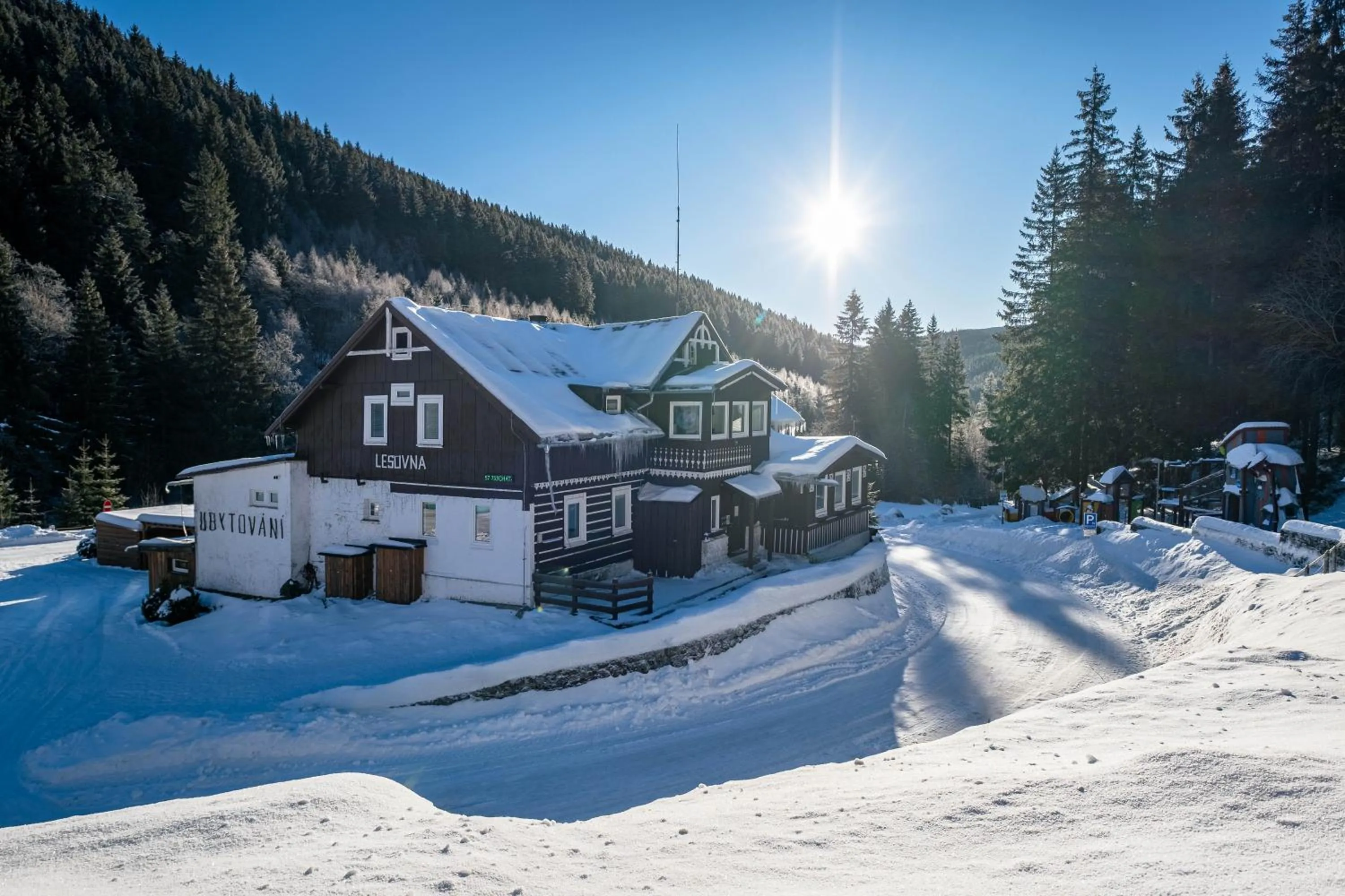 Property building in CHATA LESOVNA