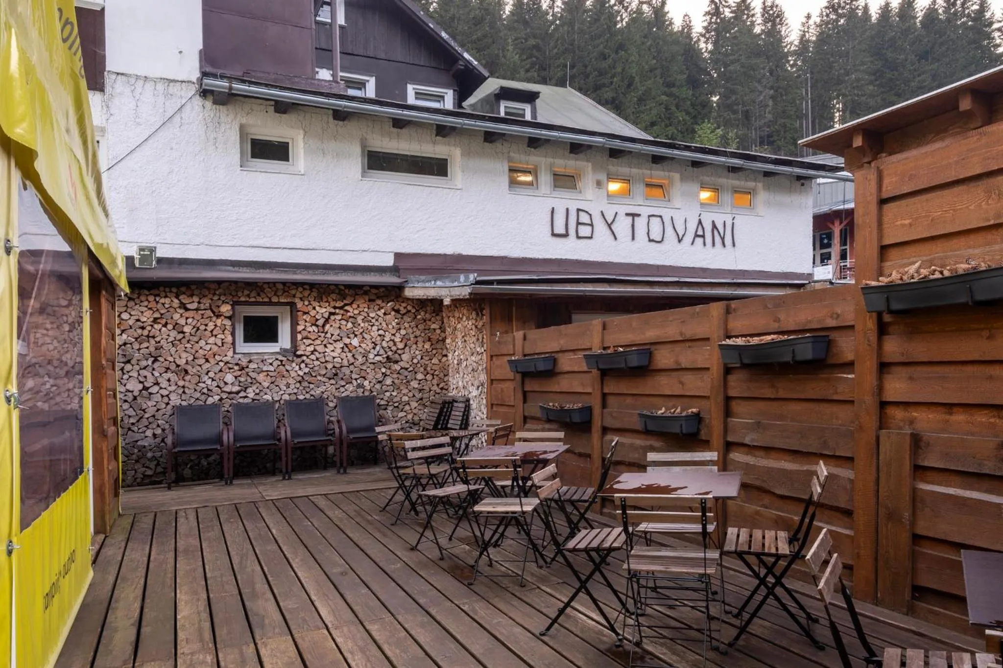 Property building in CHATA LESOVNA