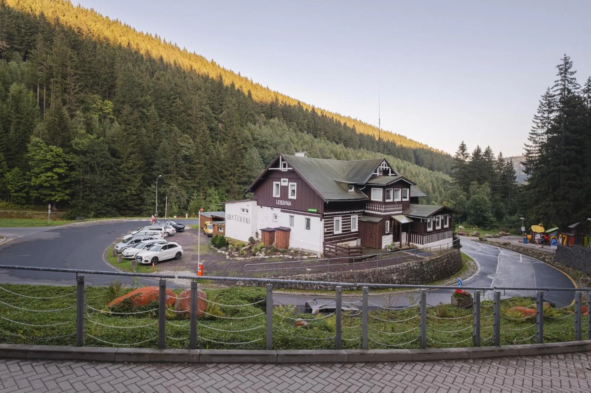 Property building in CHATA LESOVNA