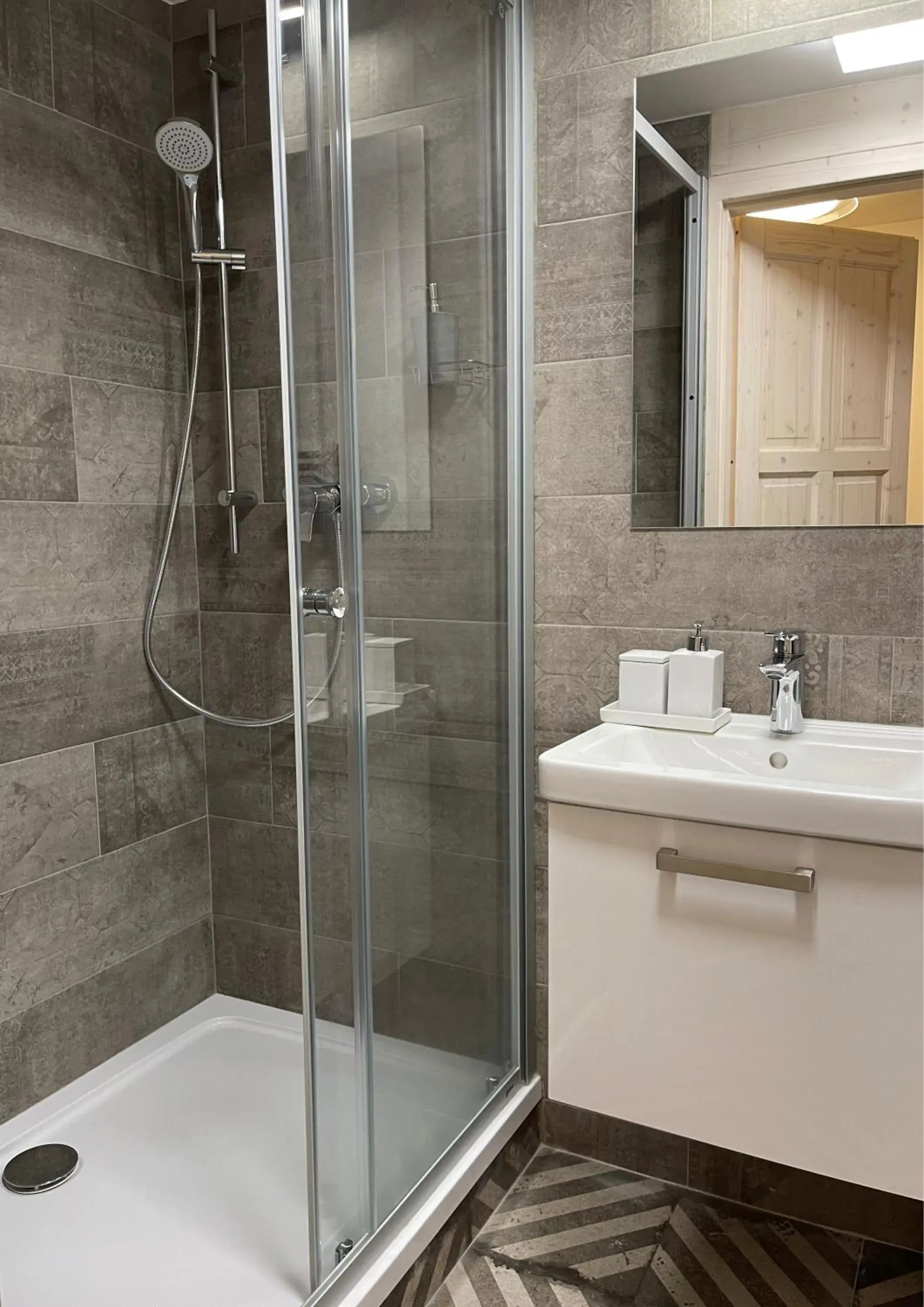 Triple Room with Private Bathroom in CHATA LESOVNA Triple Room with Private Bathroom in CHATA LESOVNA