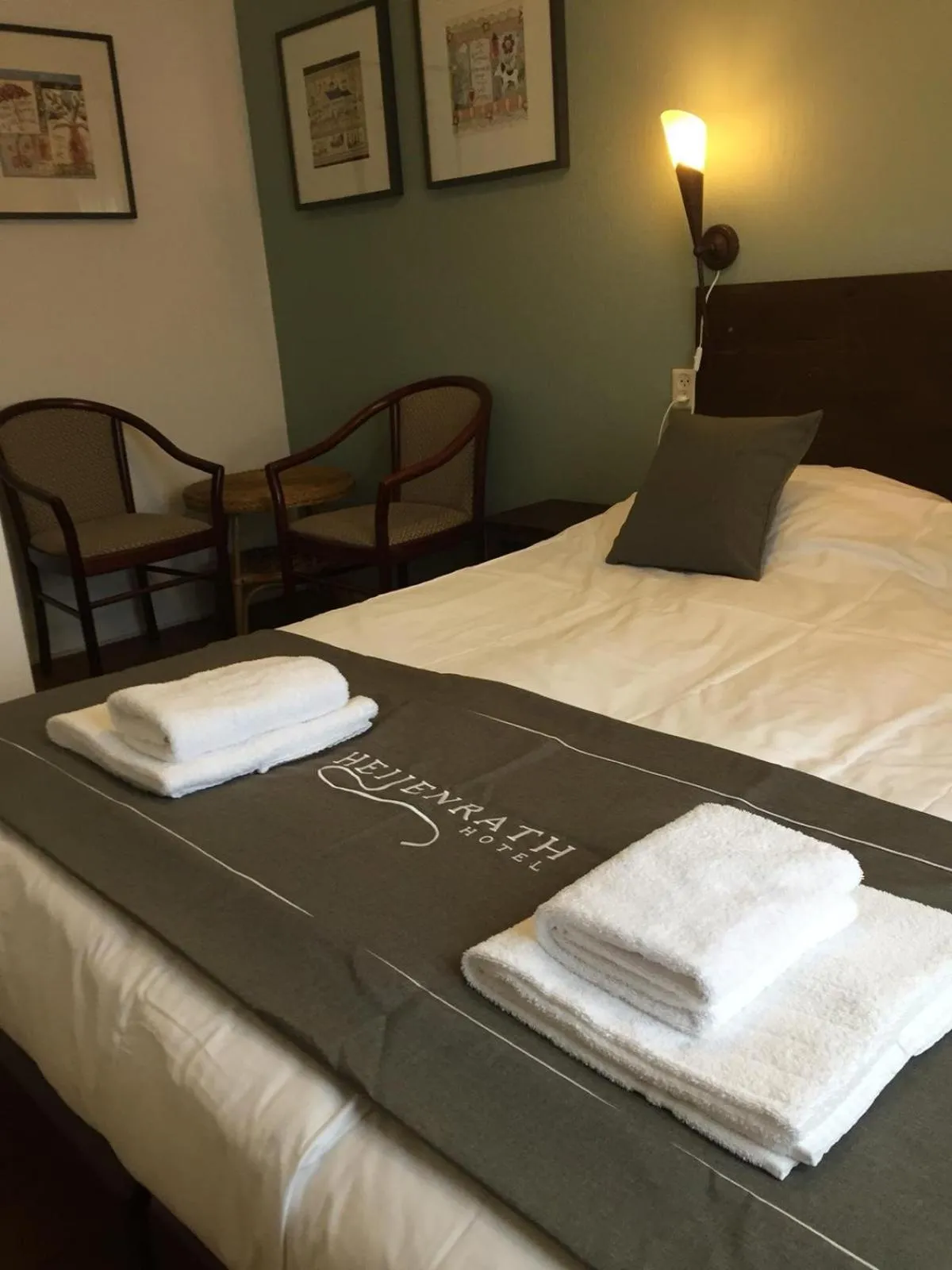 Bed in Hotel Heijenrath