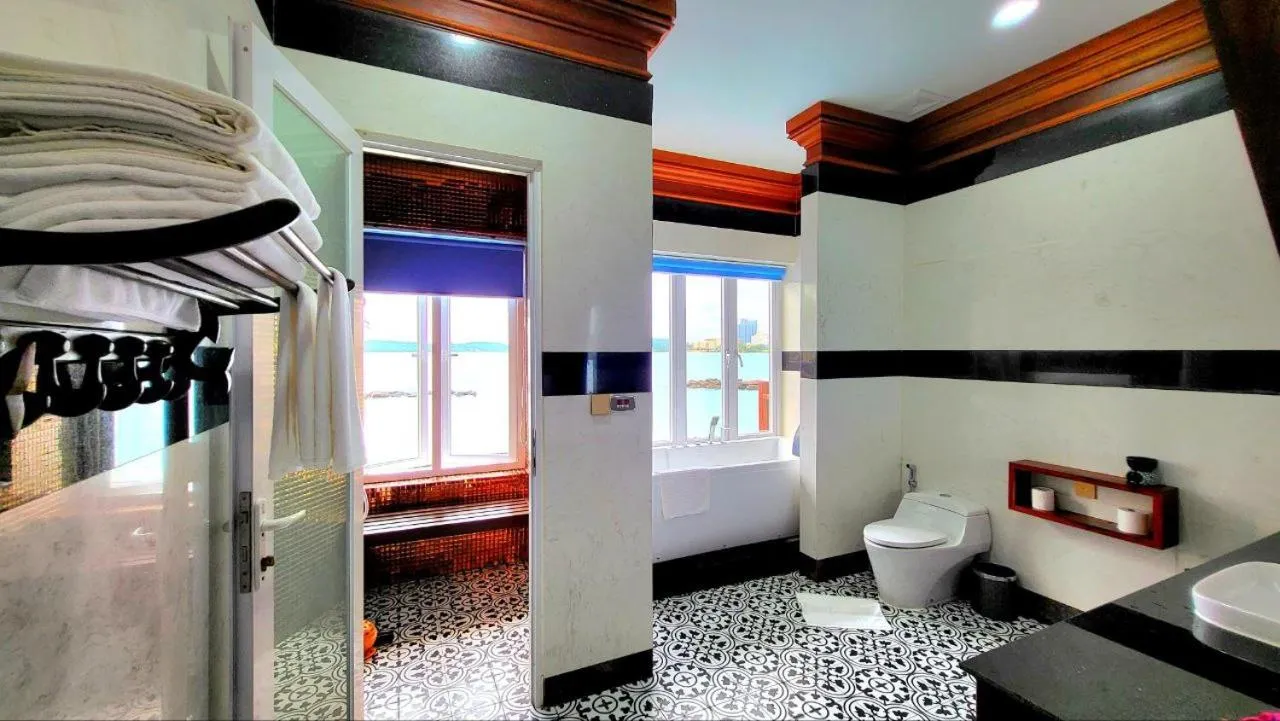 Bed in Try Palace Resort Sihanoukville