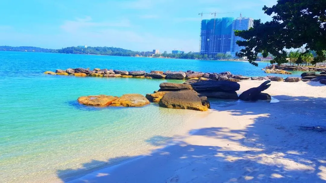 Beach in Try Palace Resort Sihanoukville