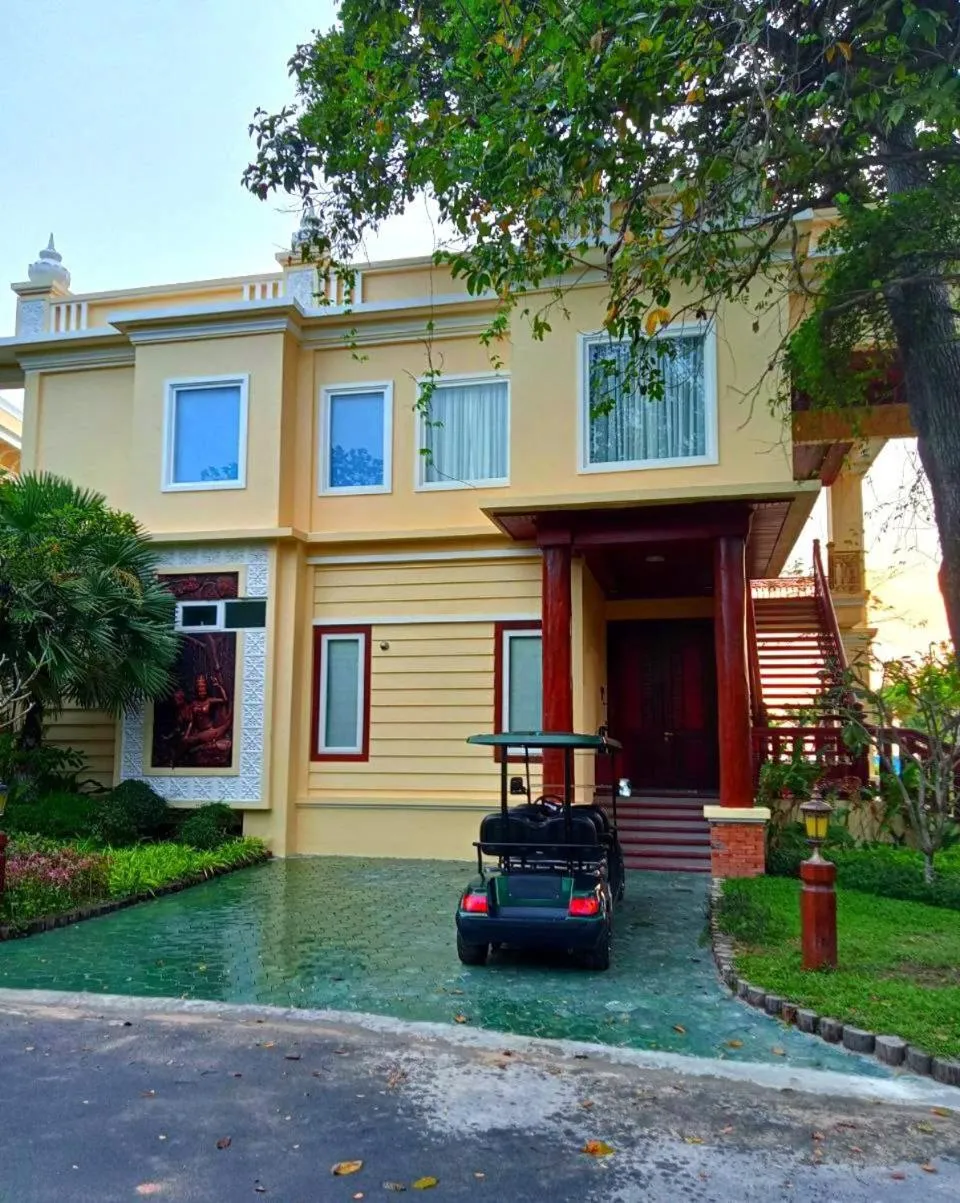 Parking in Try Palace Resort Sihanoukville