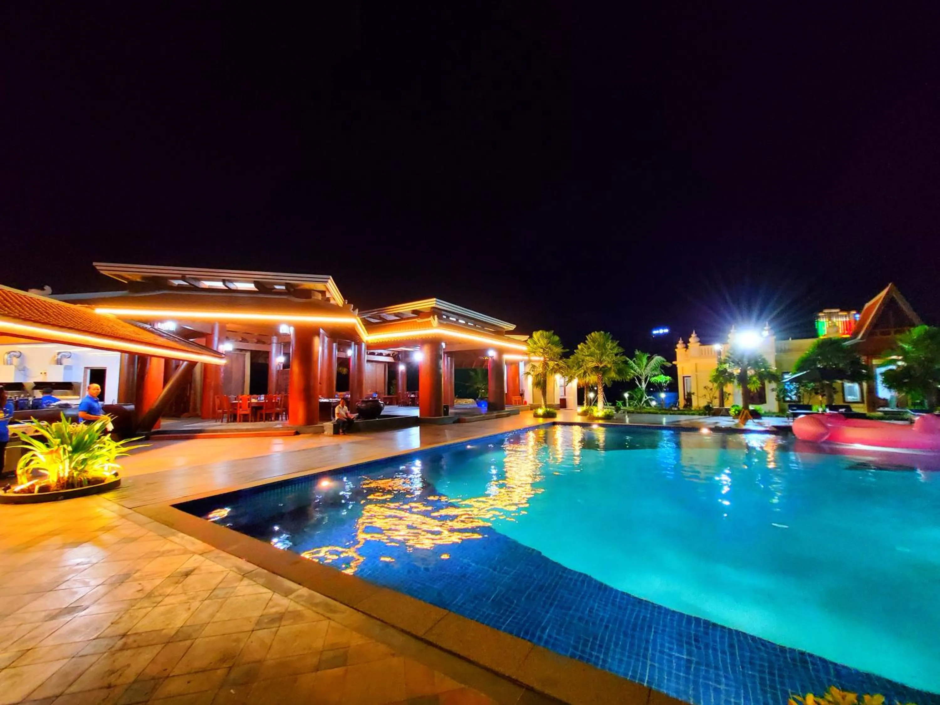 Restaurant/places to eat in Try Palace Resort Sihanoukville